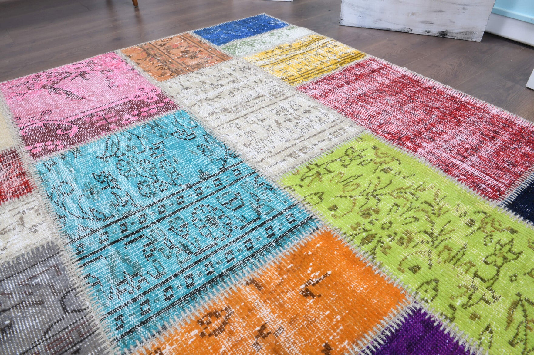 253x303 cm vintage patchwork Anatolian area rug – Ahuefruz, low pile, wool