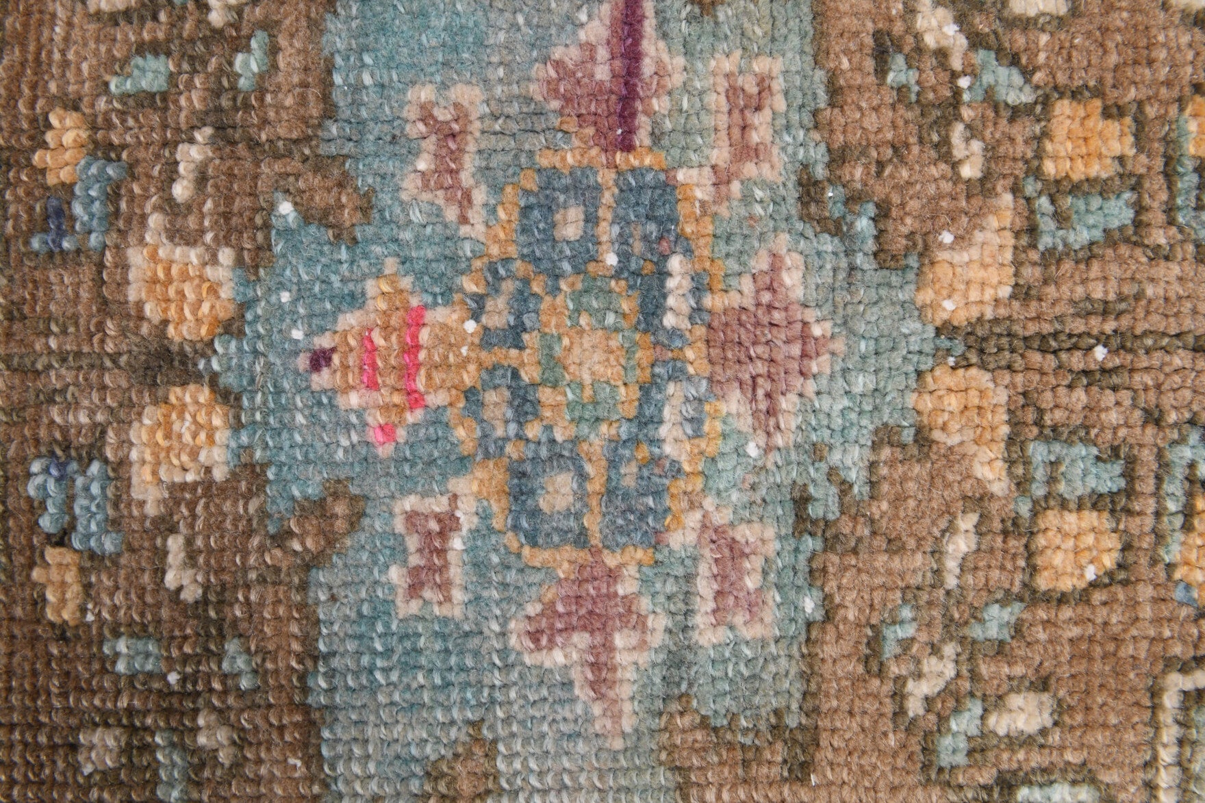 Handmade wool rug from Anatolia, Turkey – Persian Vintage Large Area Rug 8'2" x 11'5"