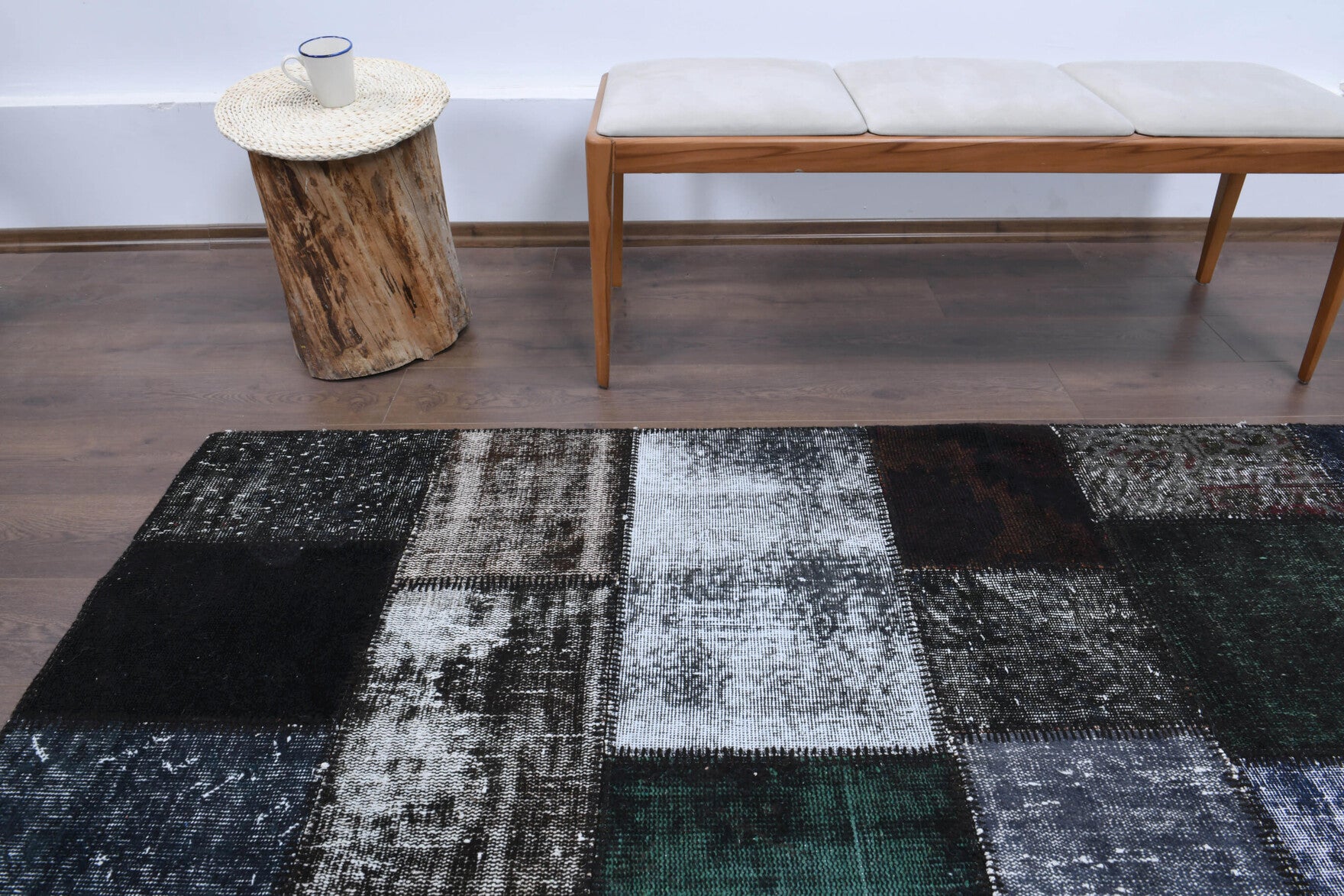 Amaranthaura – vintage ombre rug for living room or bedroom, 8'3" x 11'7" (252x352 cm)