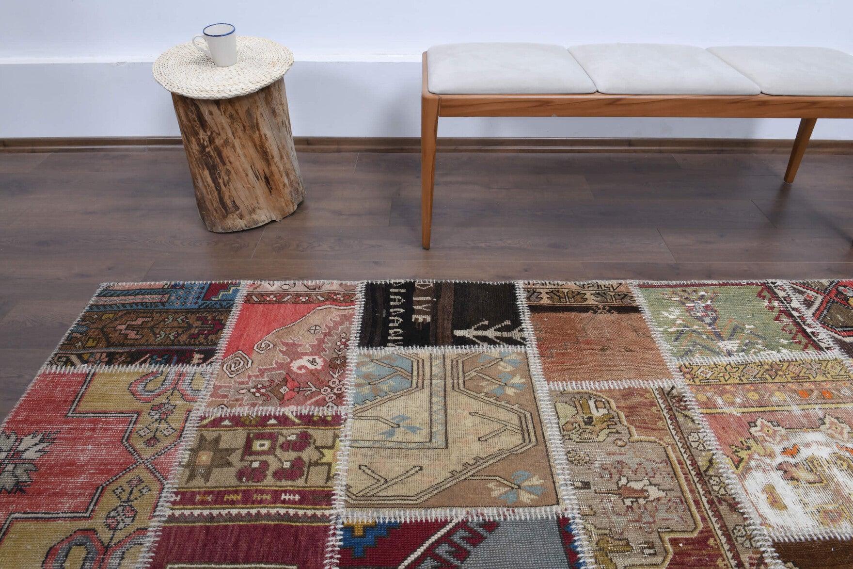 Ahubahar – vintage tribal rug for living room or bedroom, 8'4" x 11'6" (254x350 cm)