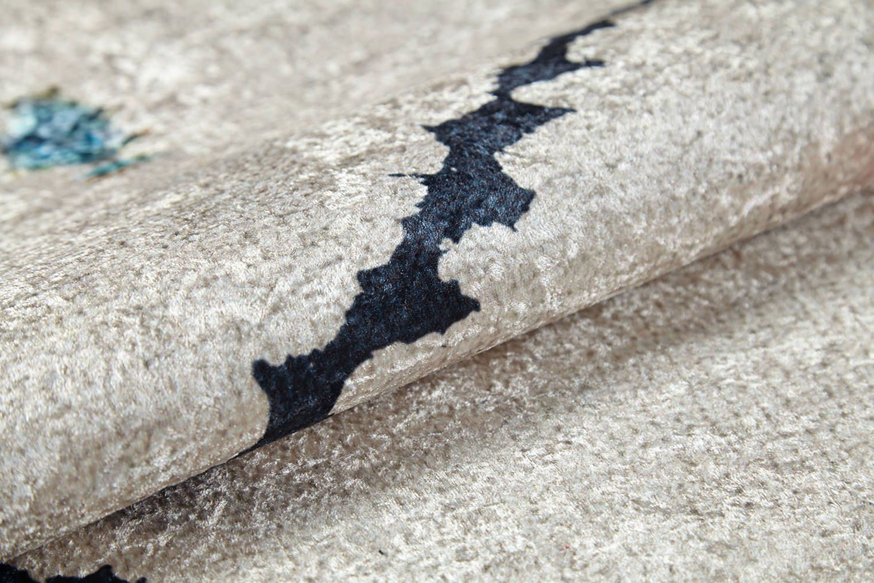 Borda Moroccan White Kilim Rug