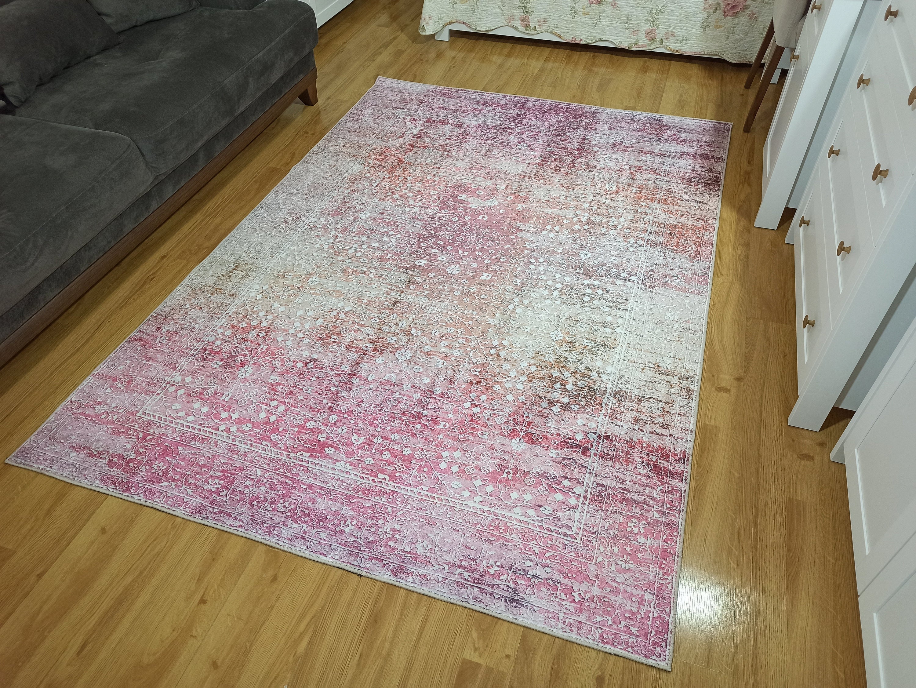 Chloé Rug Turkish Blush Beige Pink White Rug