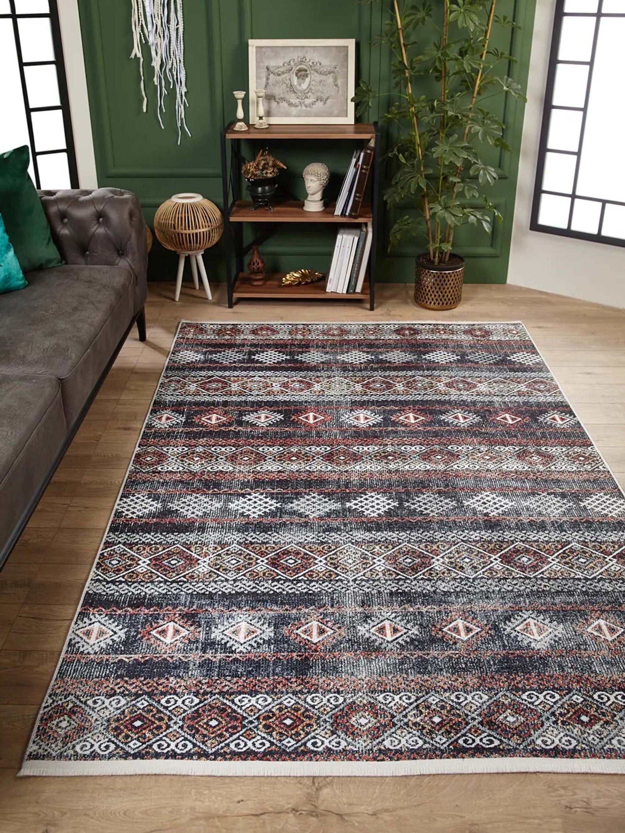 Dina Ethnic Nomad Turkish Rug