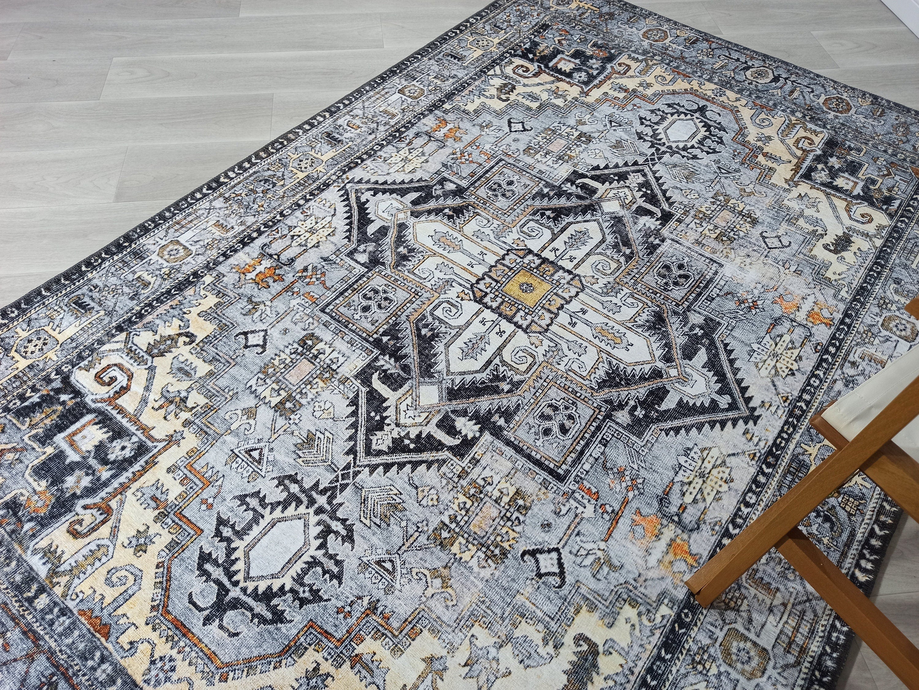 Gila Rug Gray Heriz Rug
