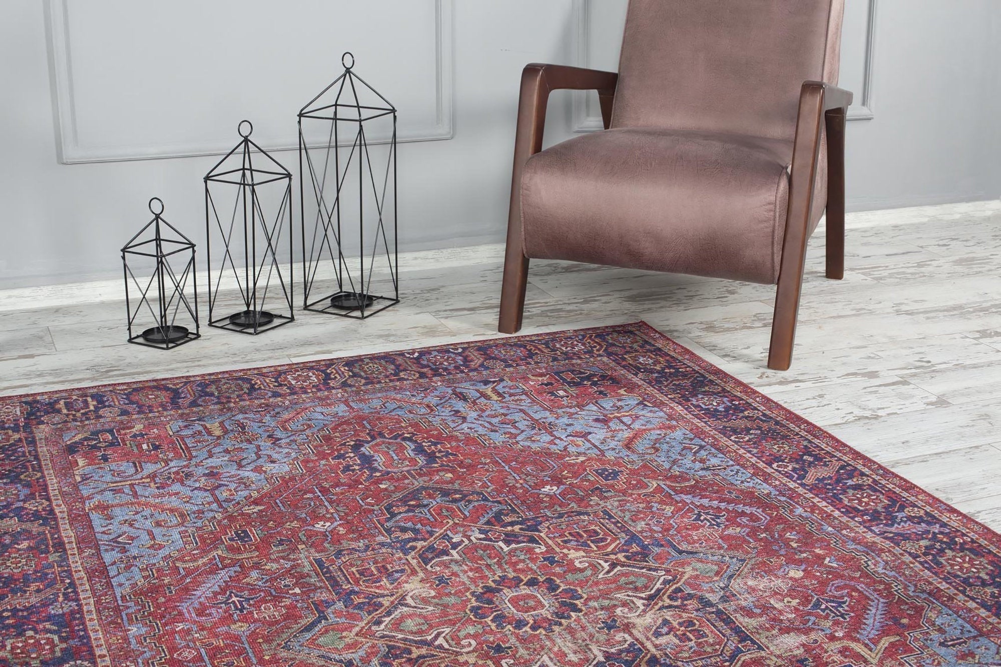 Handa Rug Oriental Light & Navy Blue & Red Rug