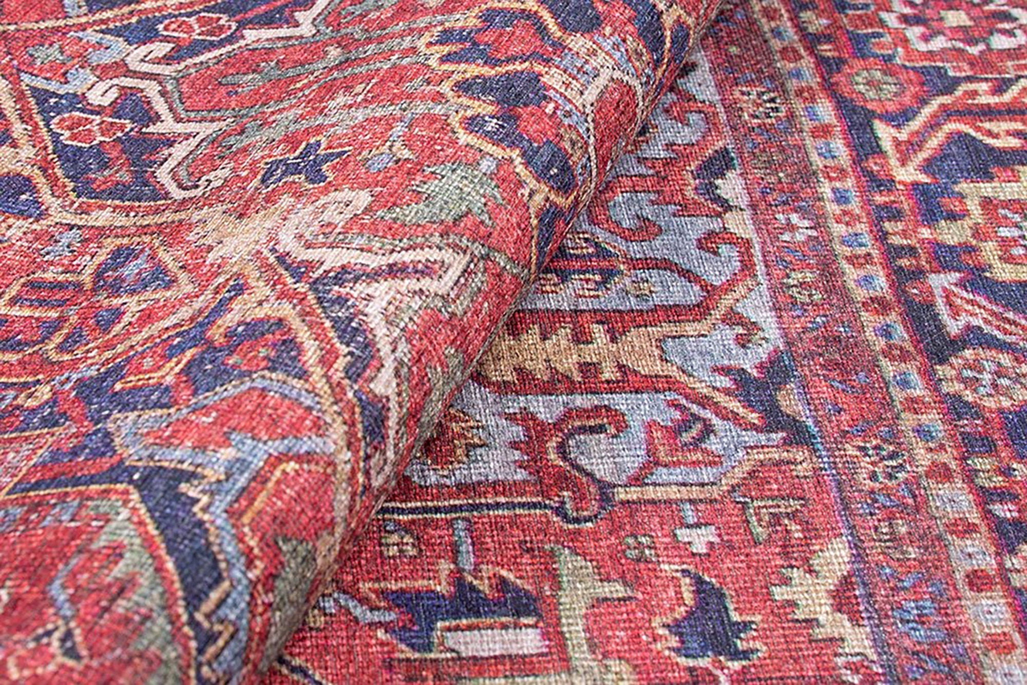 Handa Rug Oriental Light & Navy Blue & Red Rug