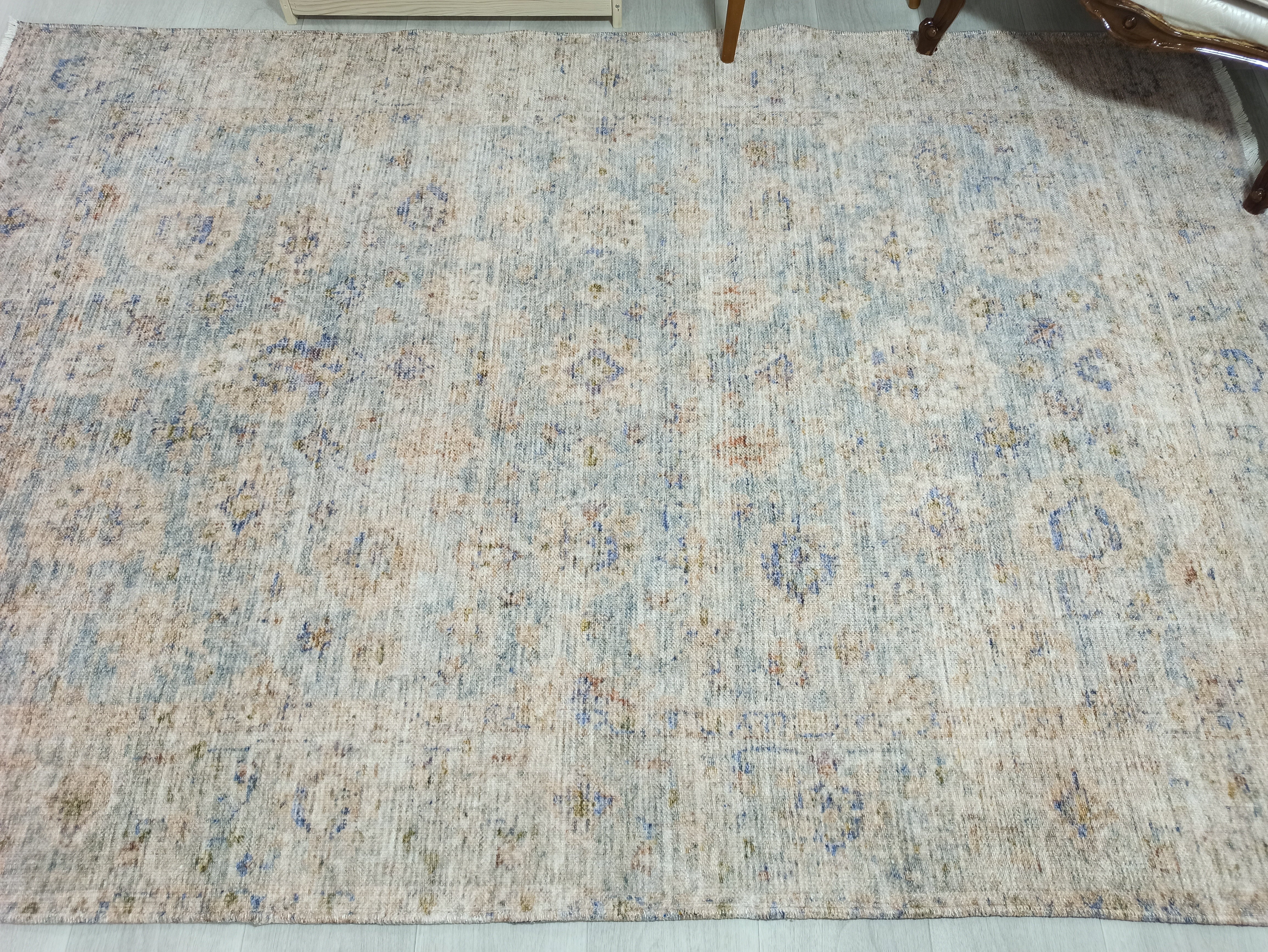 Lubna Turkish Vintage Style Beige-Blush Rug