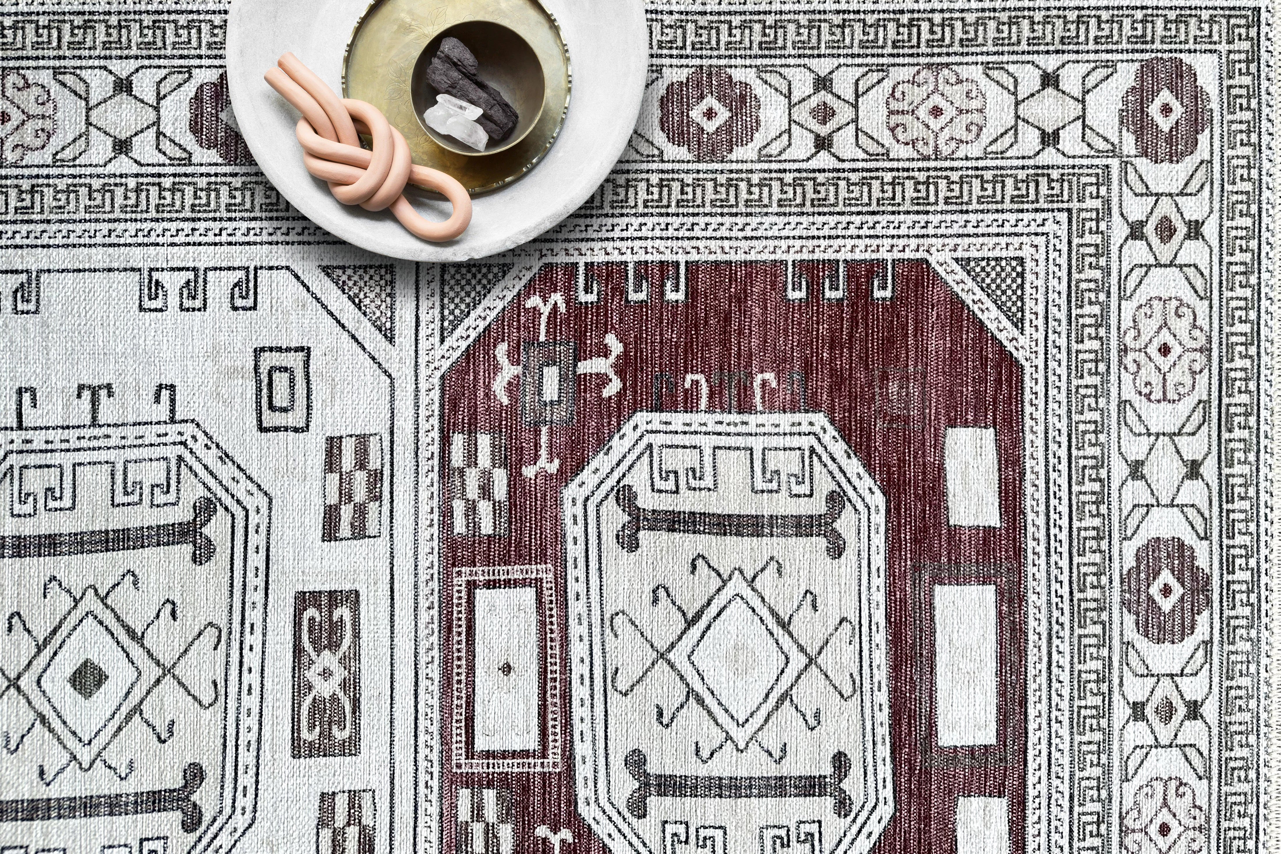 Jianna Modern Turkish Cream Burgundy Rug