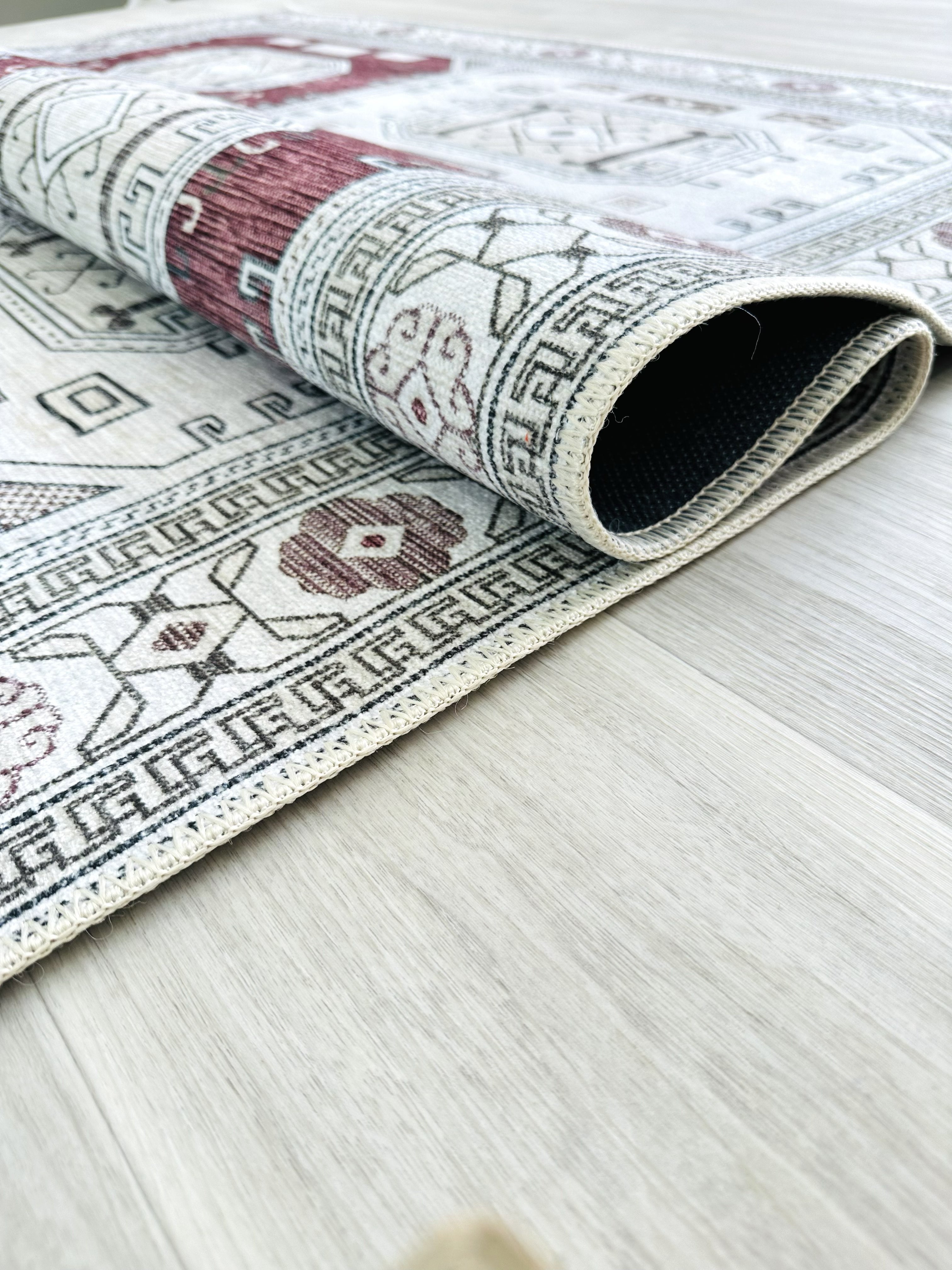 Jianna Modern Turkish Cream Burgundy Rug