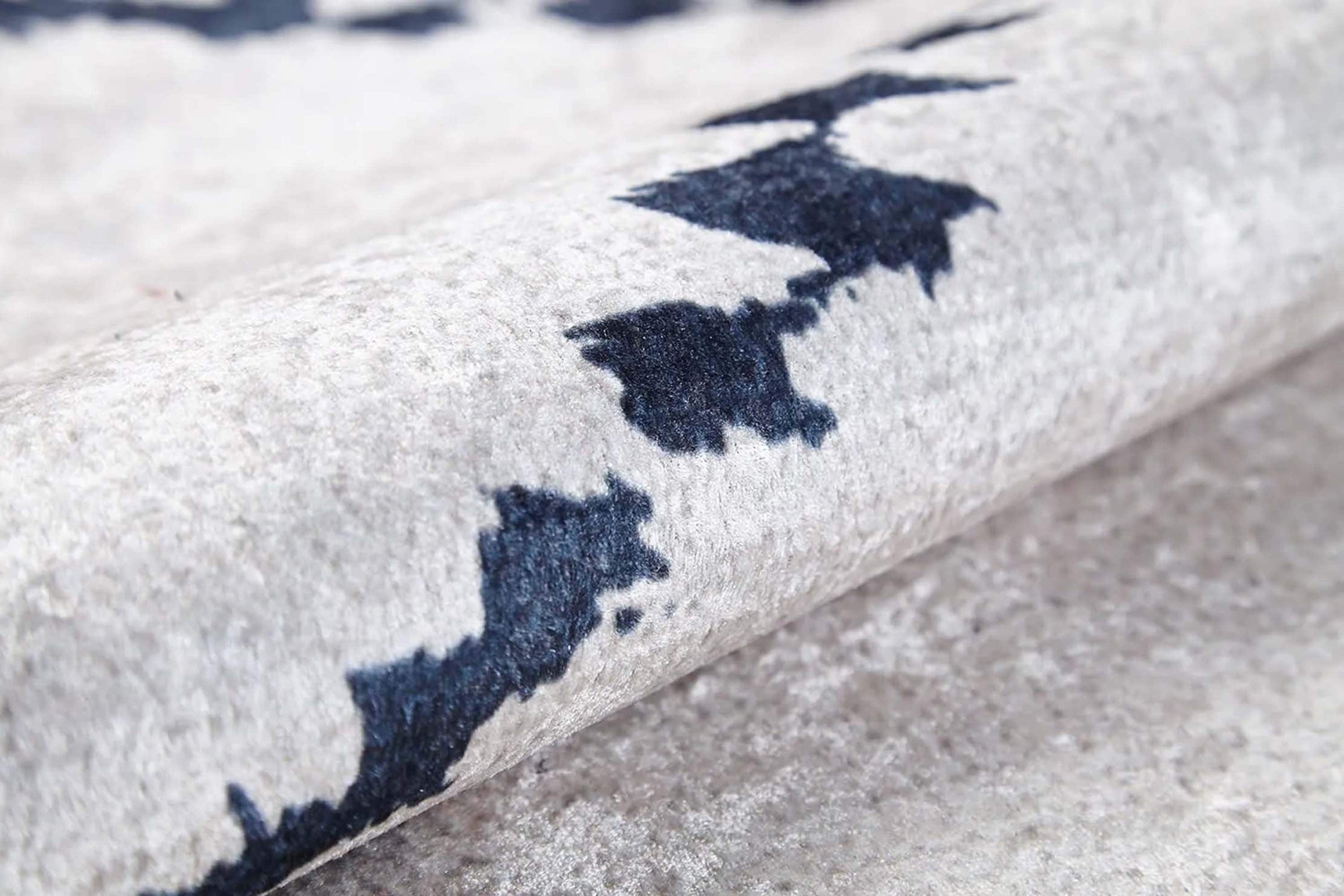 Moola Turkish Kilim Light Gray Rug