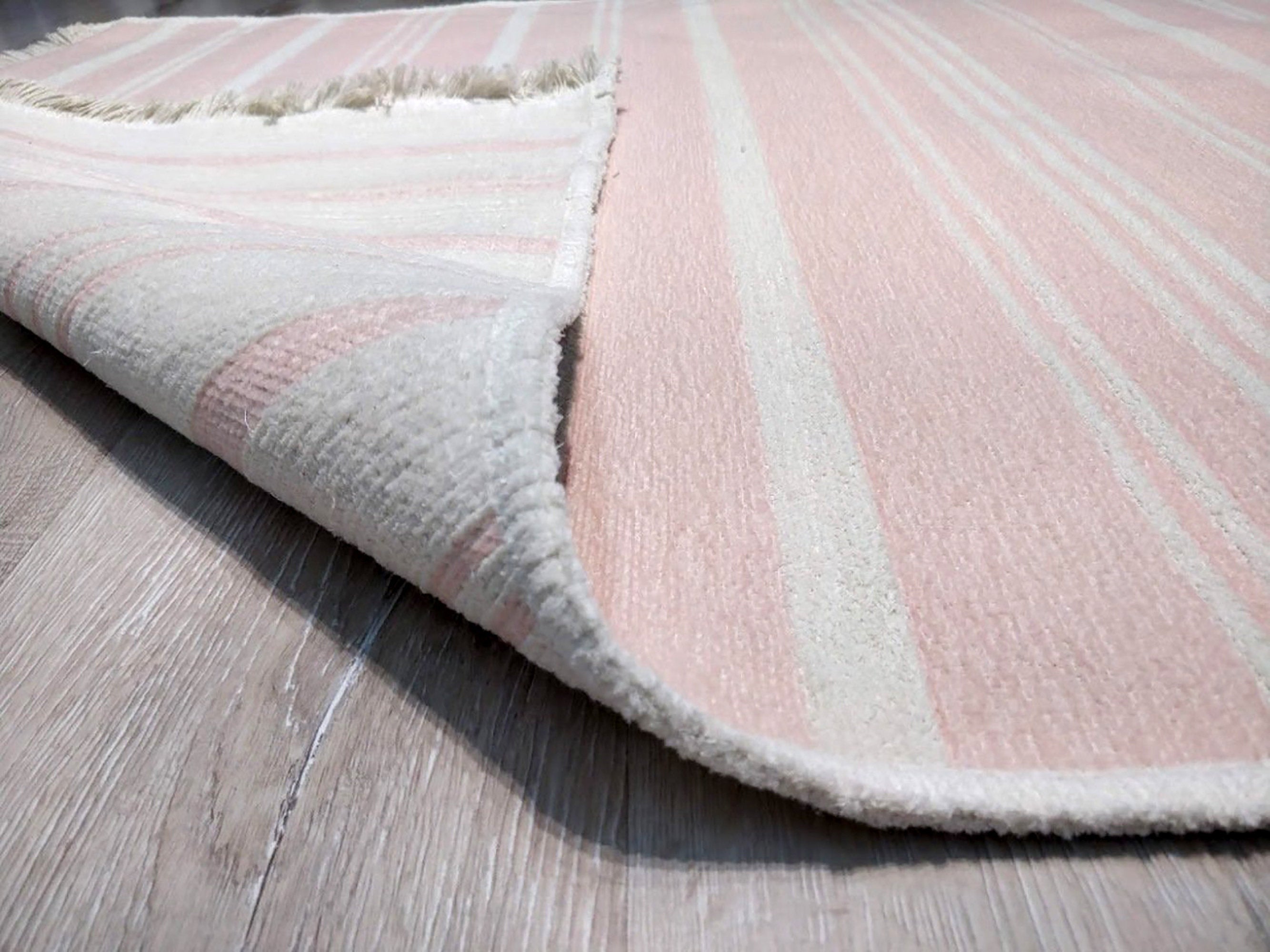 Pama Revesible Pastel Pink Kilim Rug