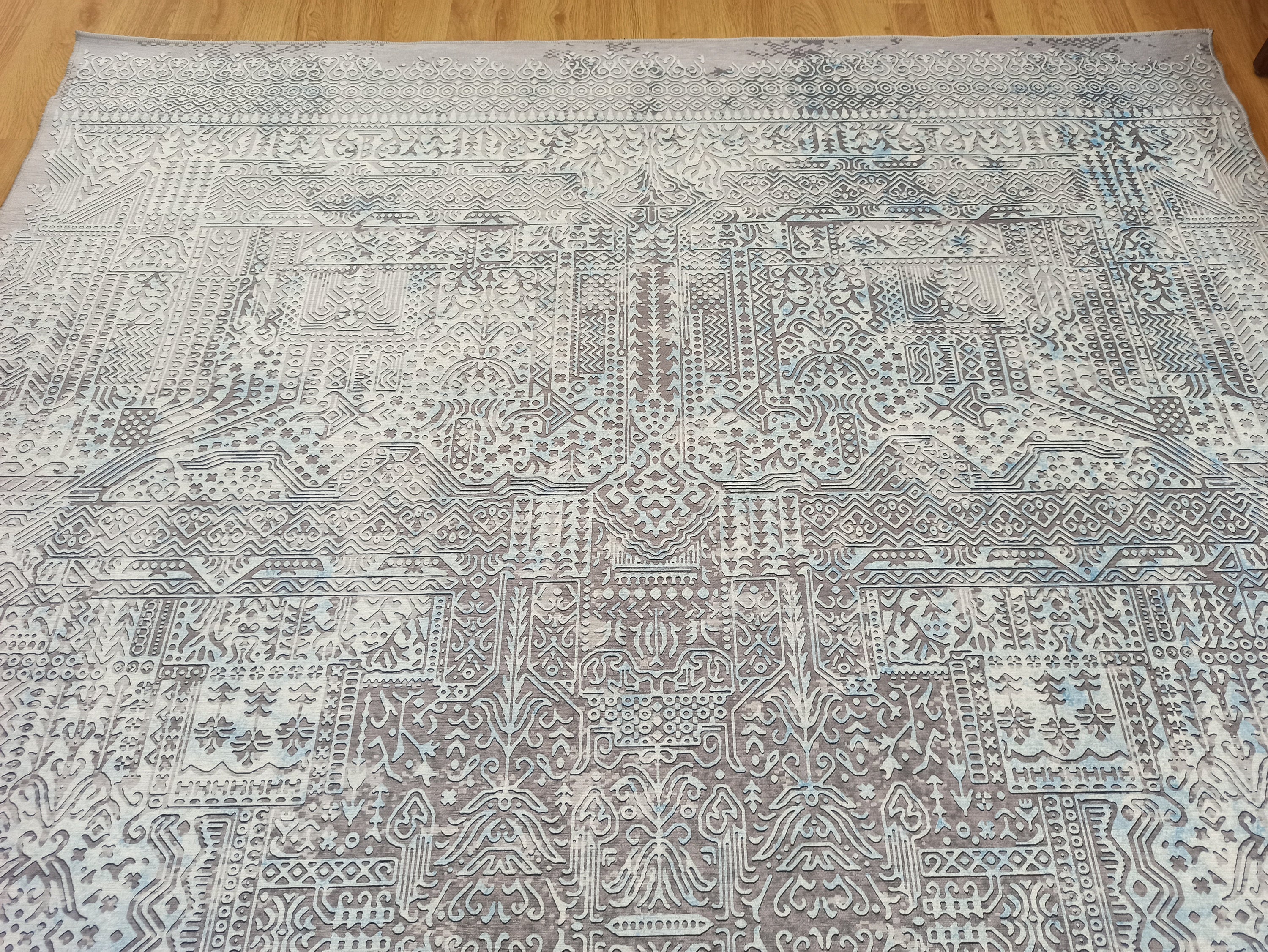 Pella Turkish Distressed Gray Light Blue White Rug