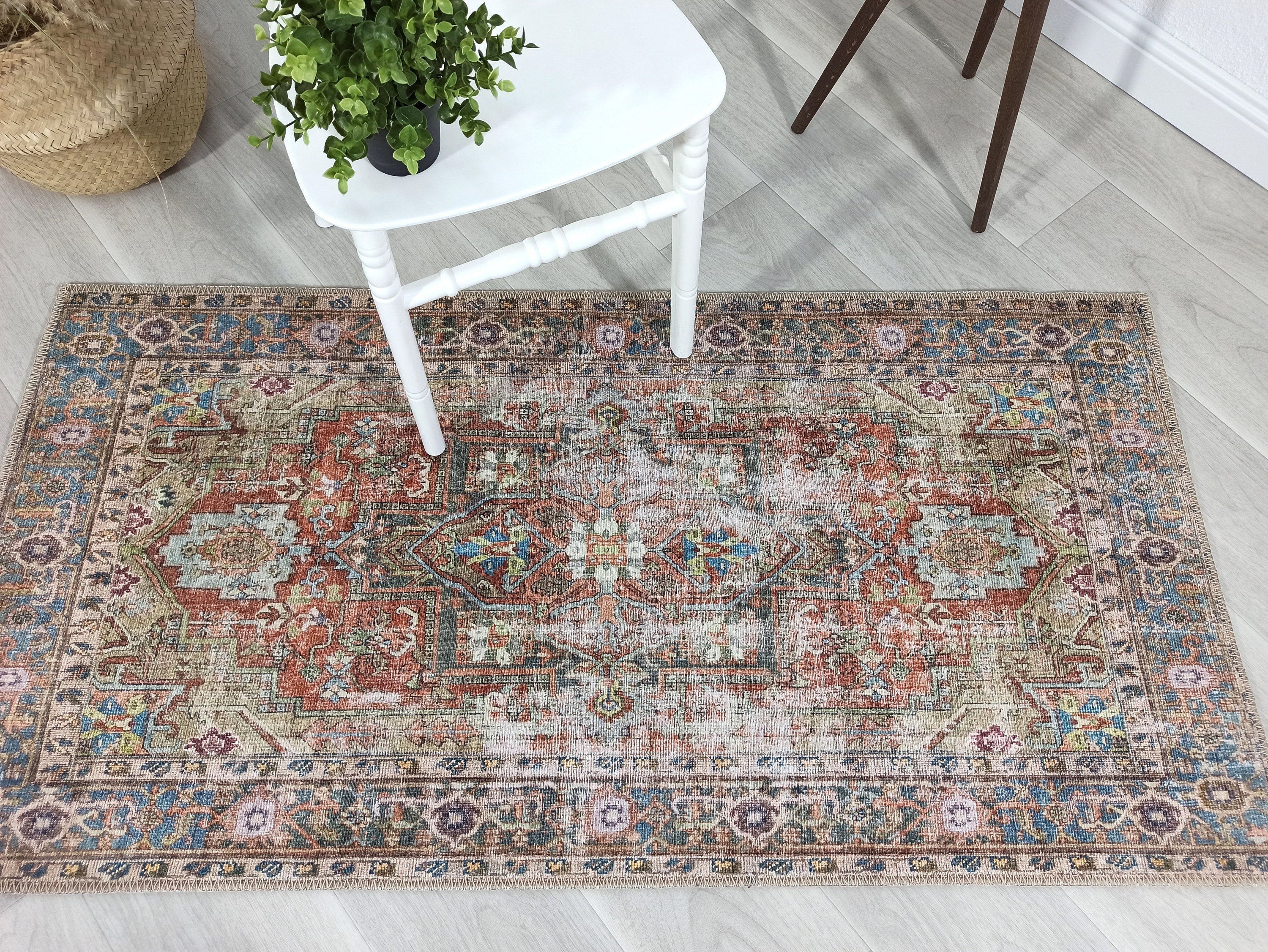 Taya Rug Traditional Earth tone Terracotta Floral Rug