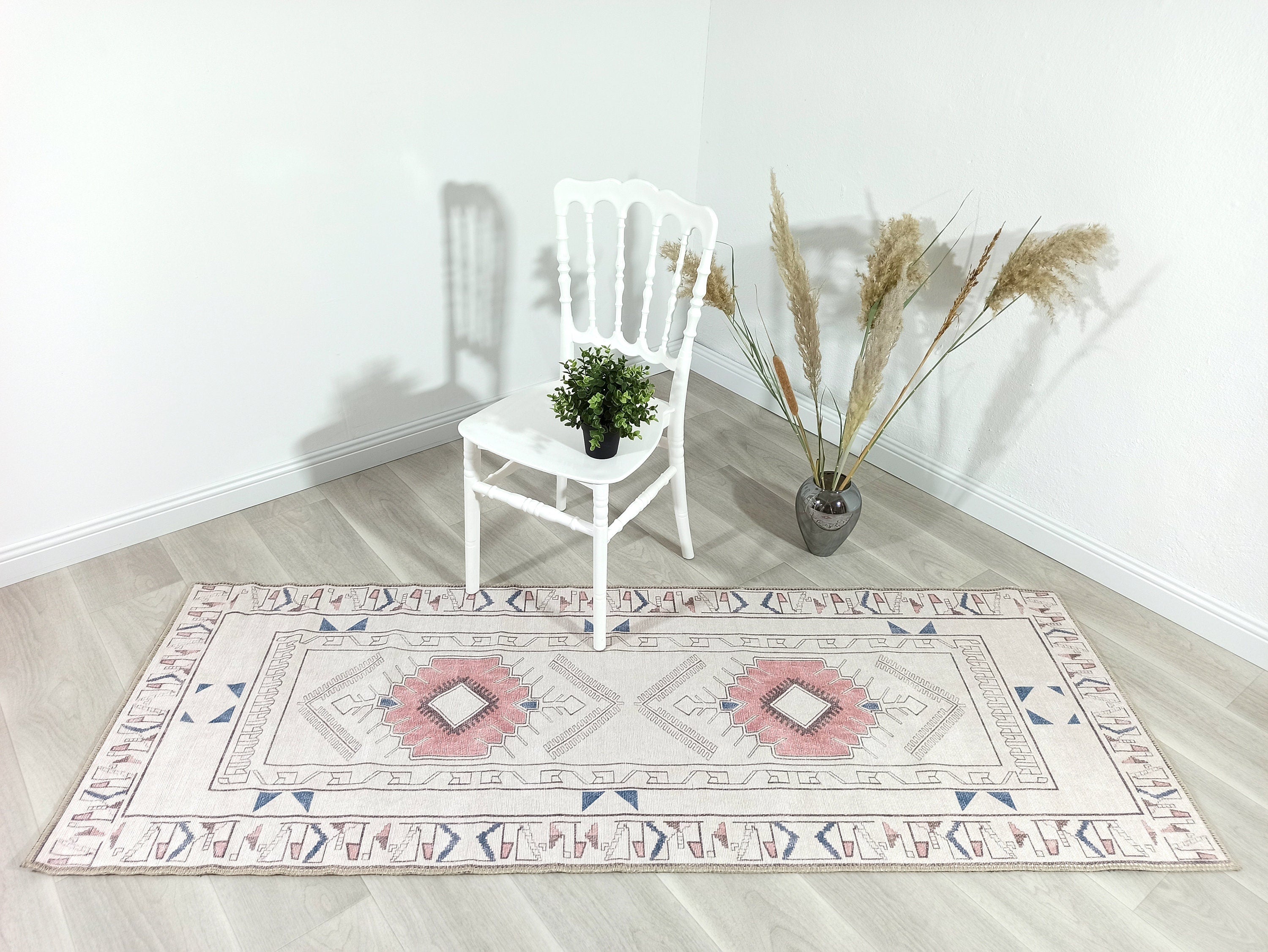 Tuta Rug Turkish Neutral Medallion white Beige Rug