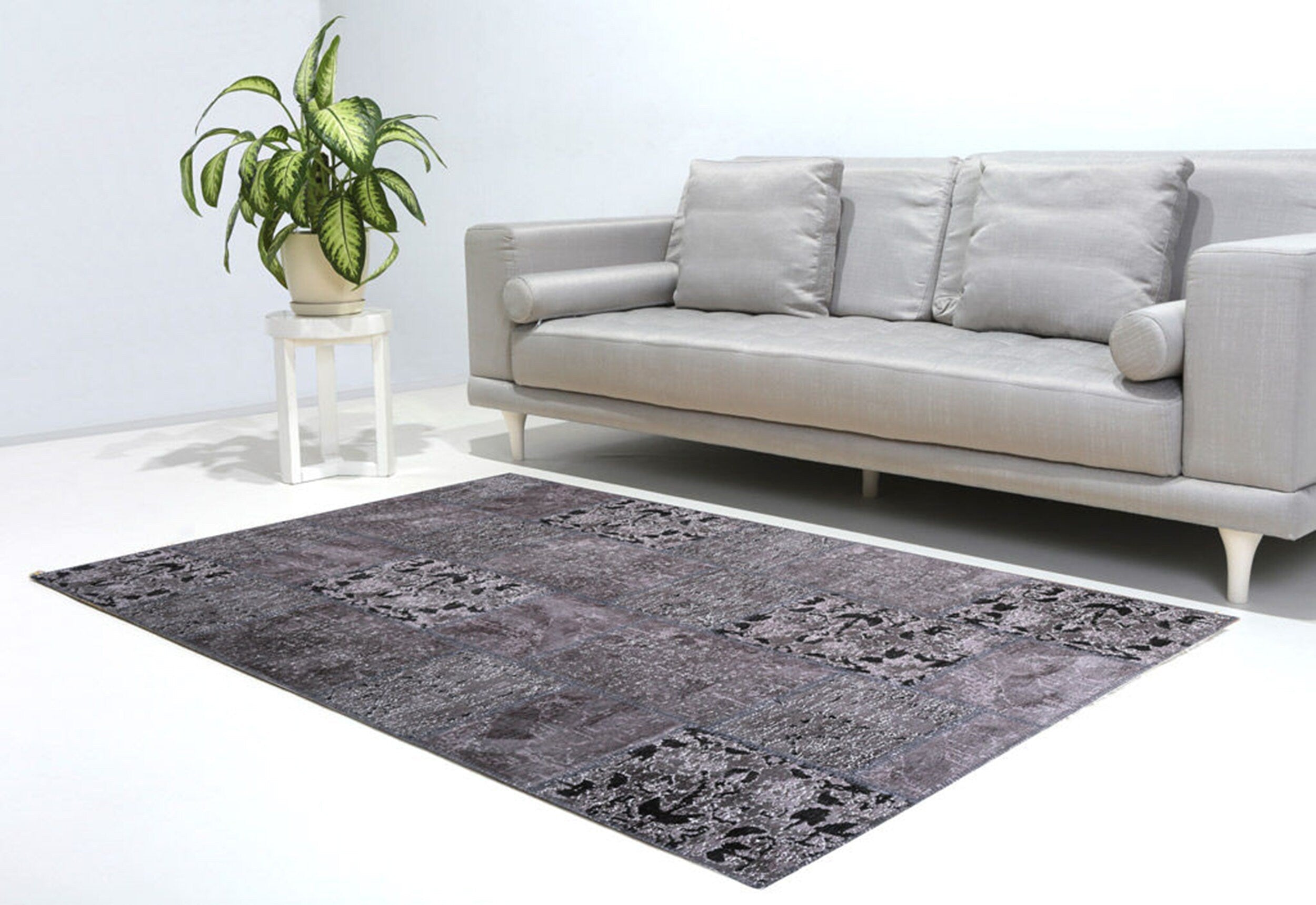 Zia Distressed Patchwork Vintage Gray Black Rug