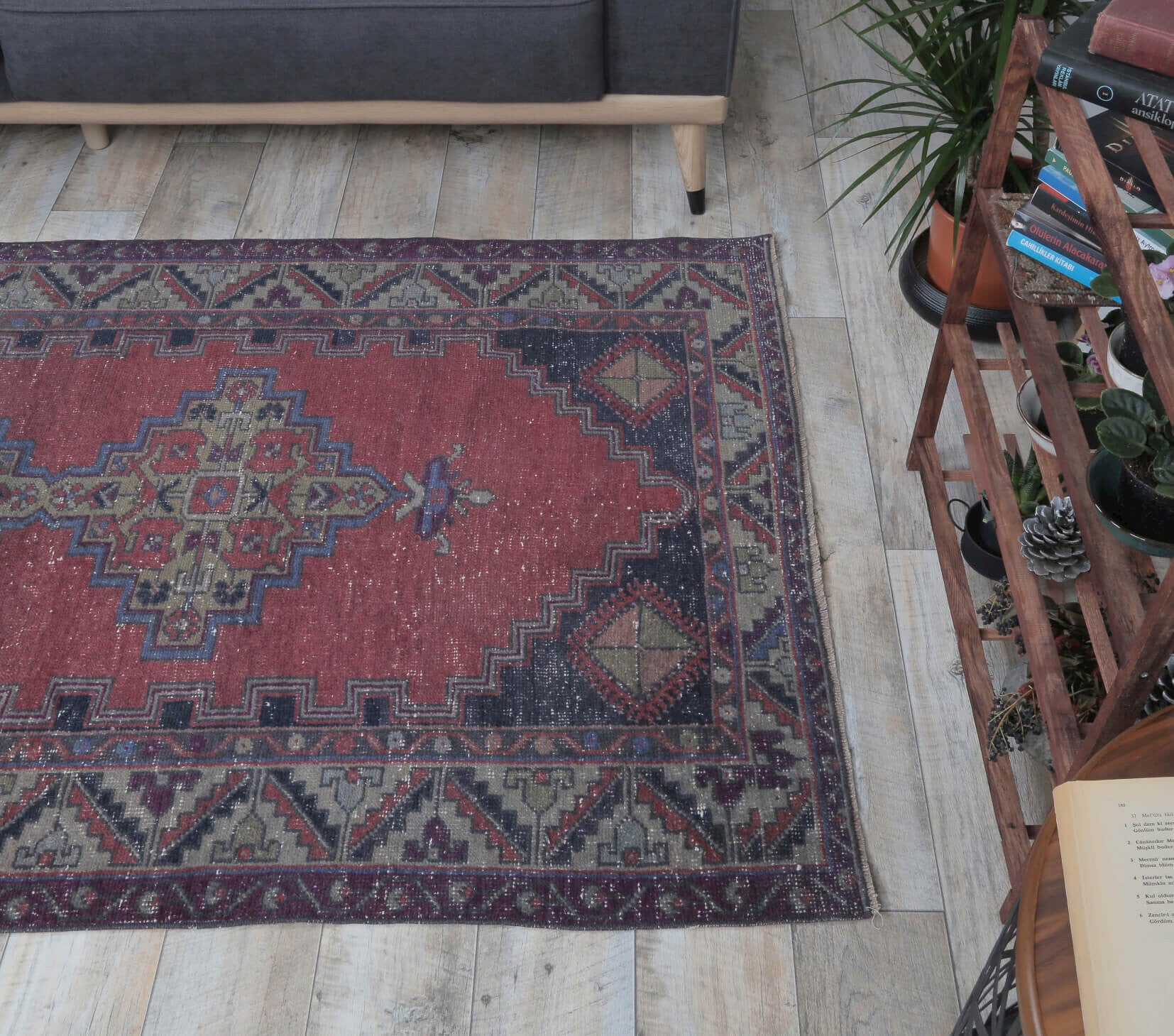 Aklim - Tribal Anatolian Vintage Rug