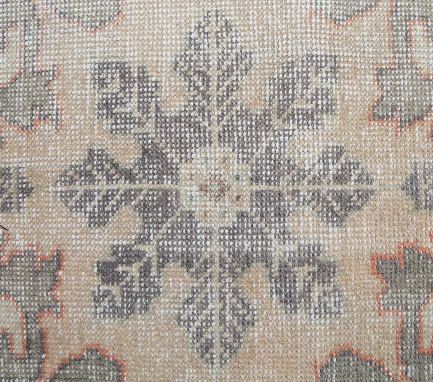 Aliza - Oriental Medallion Oushak Vintage Rug