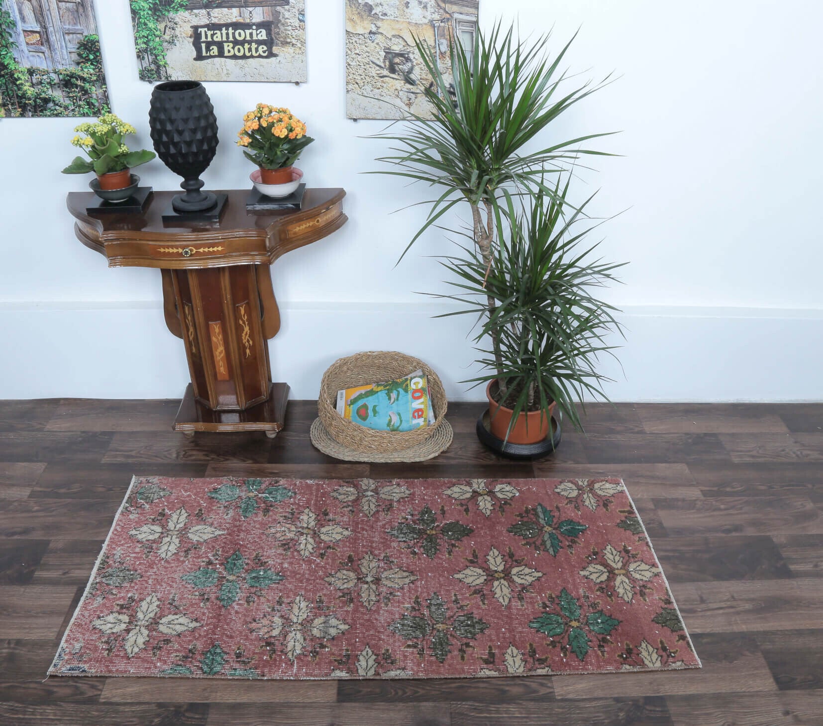 Altinay - Handmade Vintage Anatolian Rug