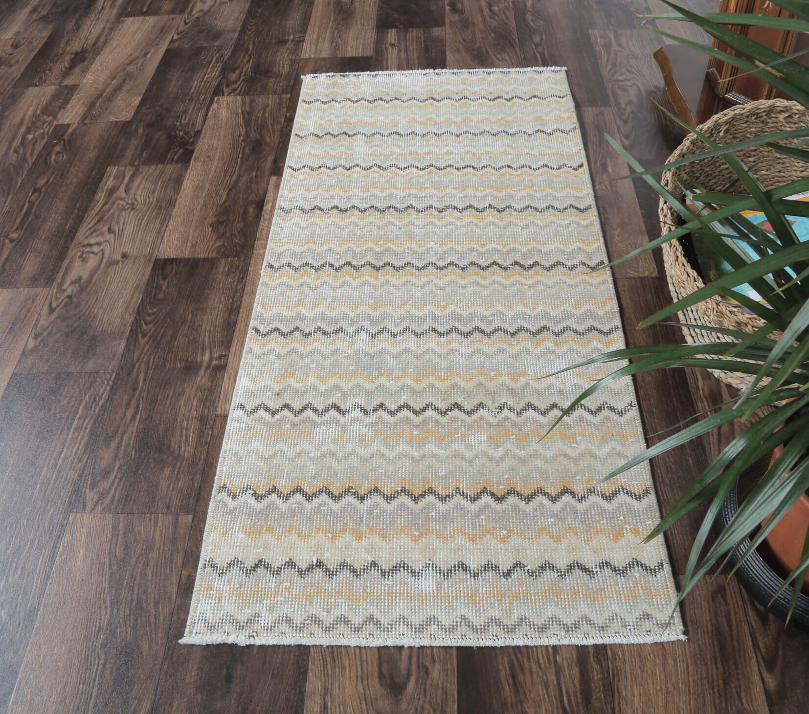 Amari - Zig Zag Neutral Vintage Oushak Rug