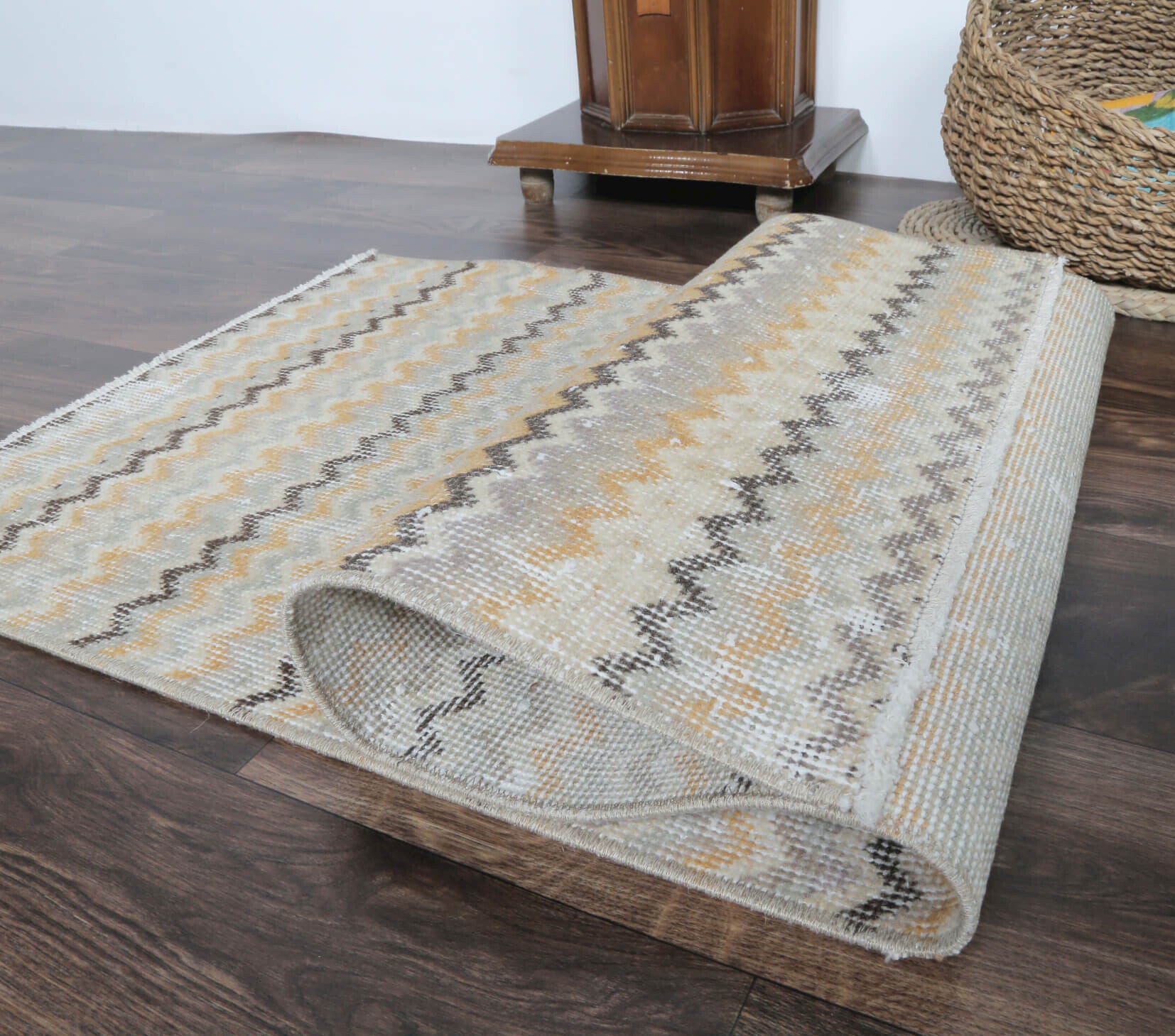 Amari - Zig Zag Neutral Vintage Oushak Rug
