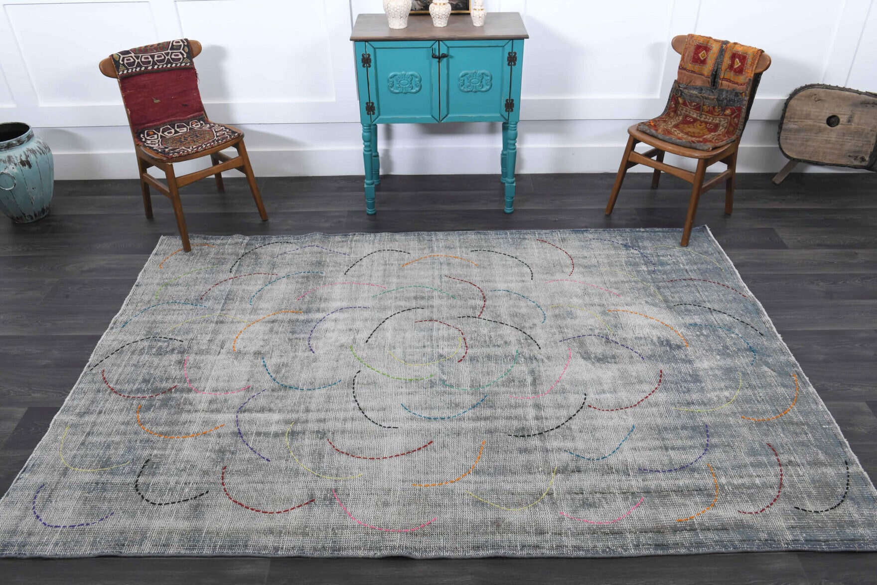 Aglaolyra rug: 1950s handmade Anatolian rug with solid motifs and cotton backing