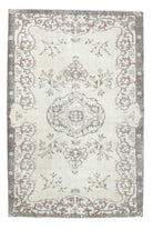 Averie - Neutral Floral Rug