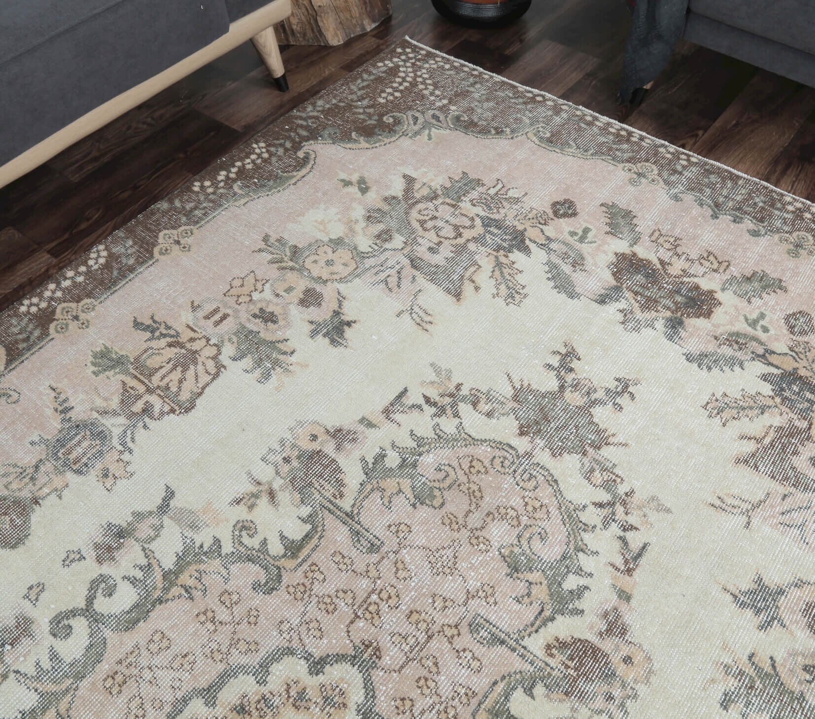 Aysu - Turkish Tribal Area Rug