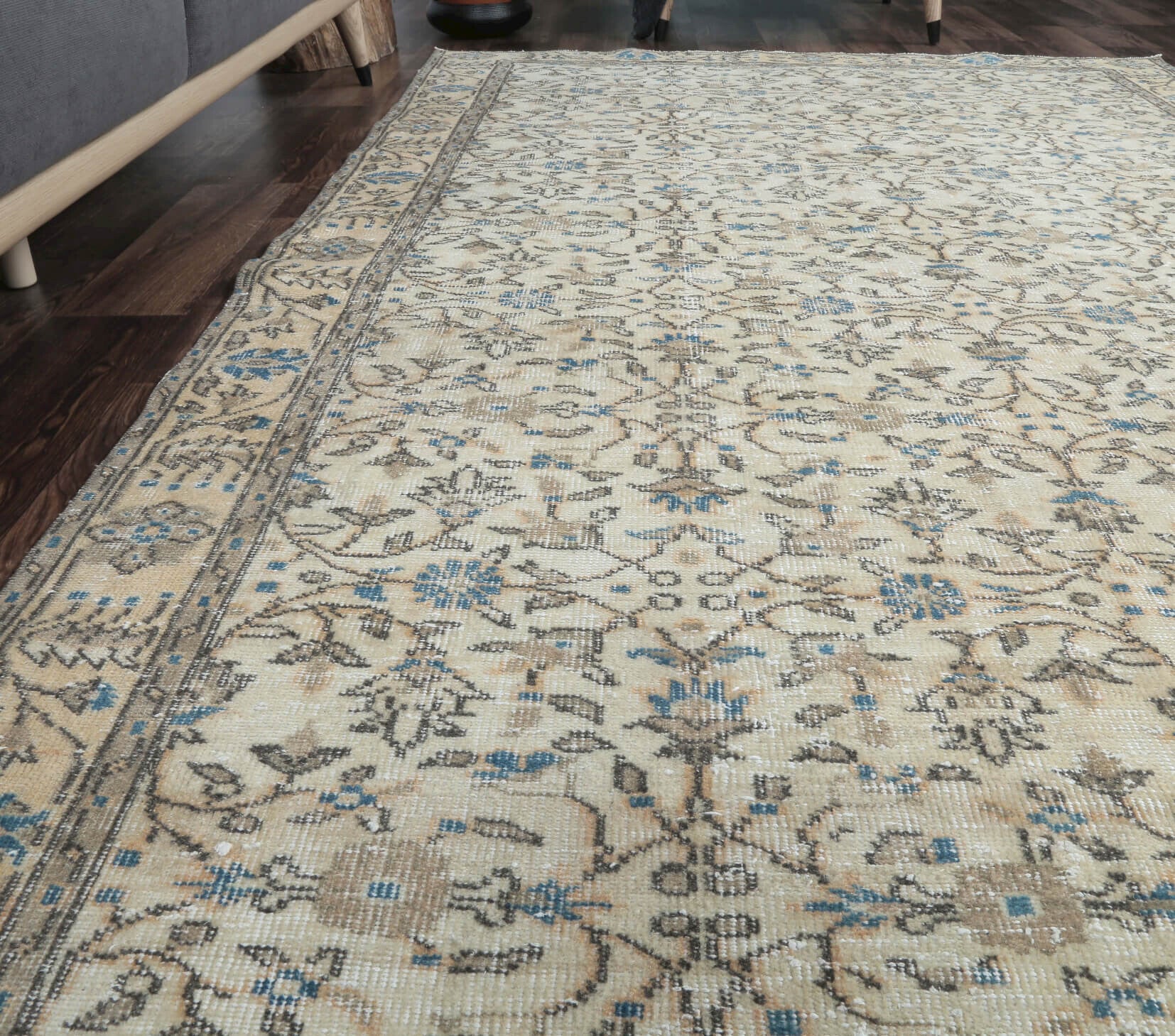Aysun - Housewarming Vintage Hereke Rug