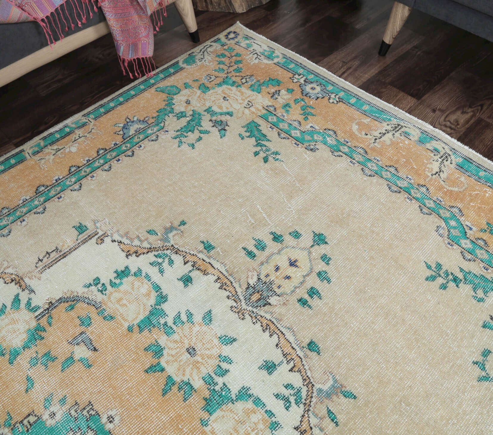 Azad - Medallion Vintage Warm Rug
