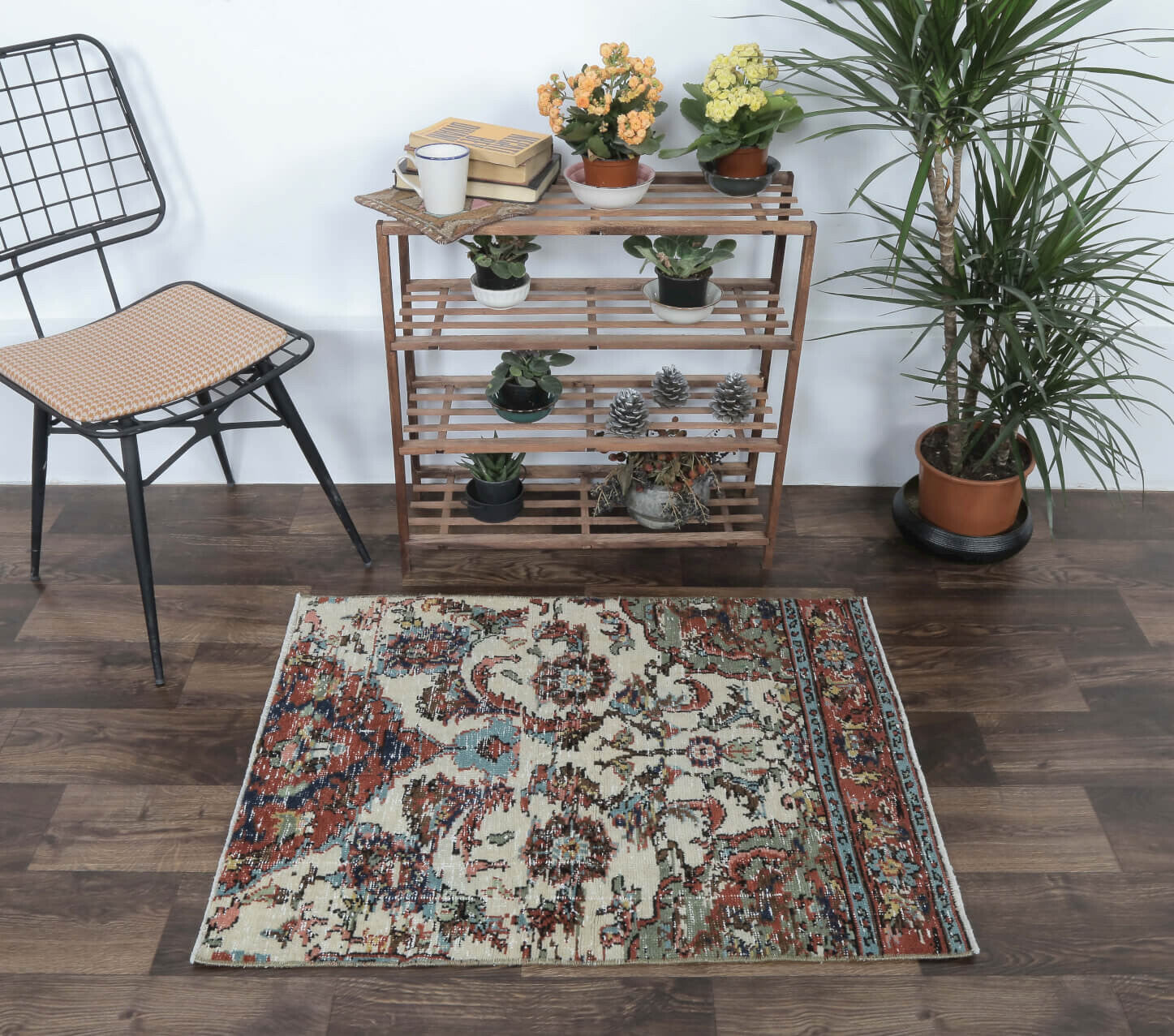 Banum - Oriental Anatolian Area Rug