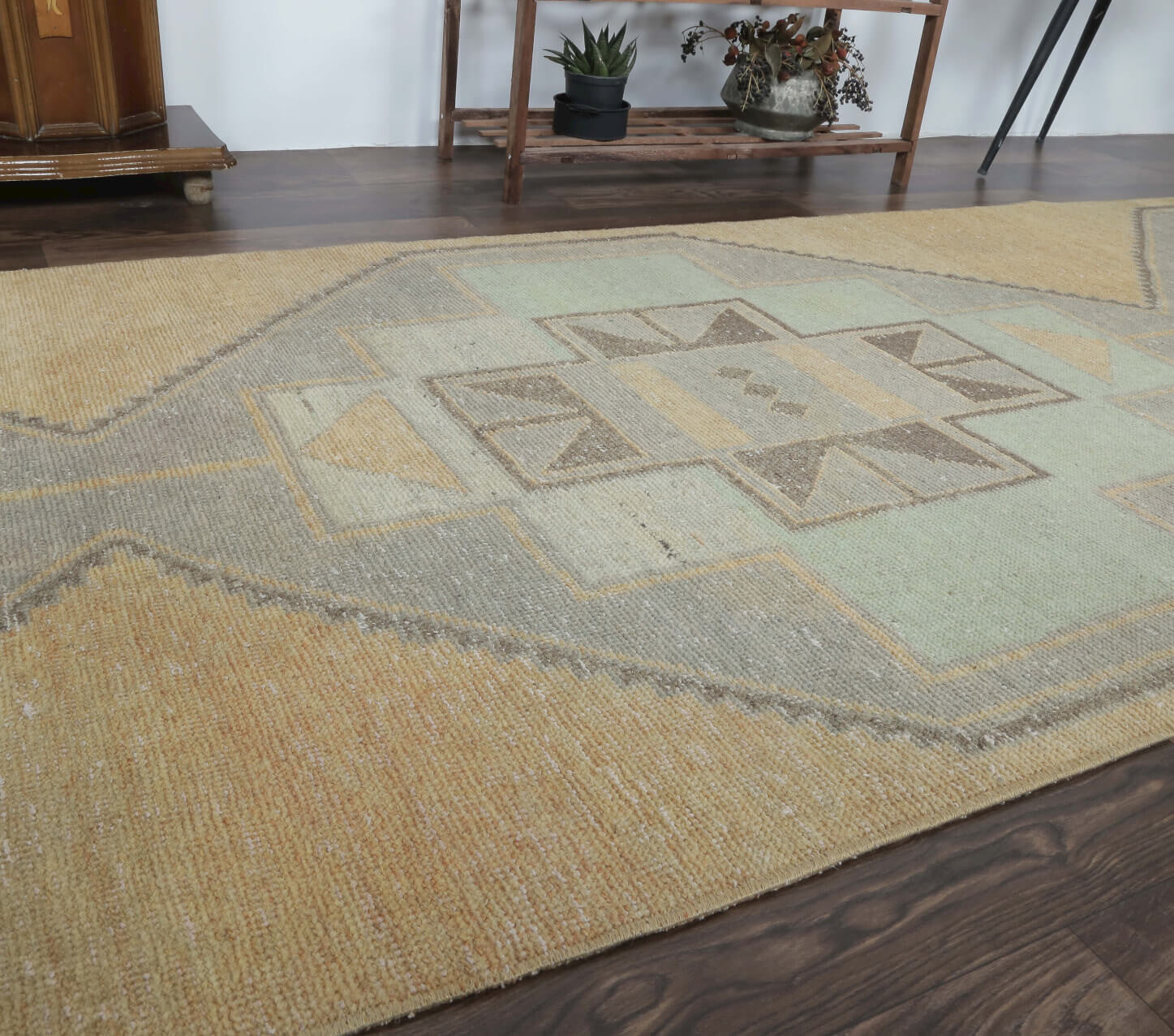 Bengu - Oriental Runner Rug