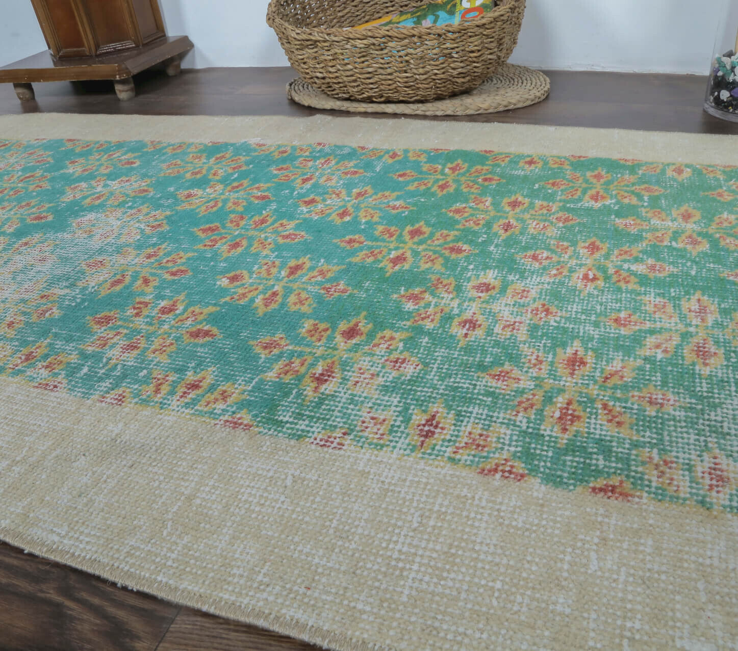Berran - Neutral Bordered Spring Hereke Rug