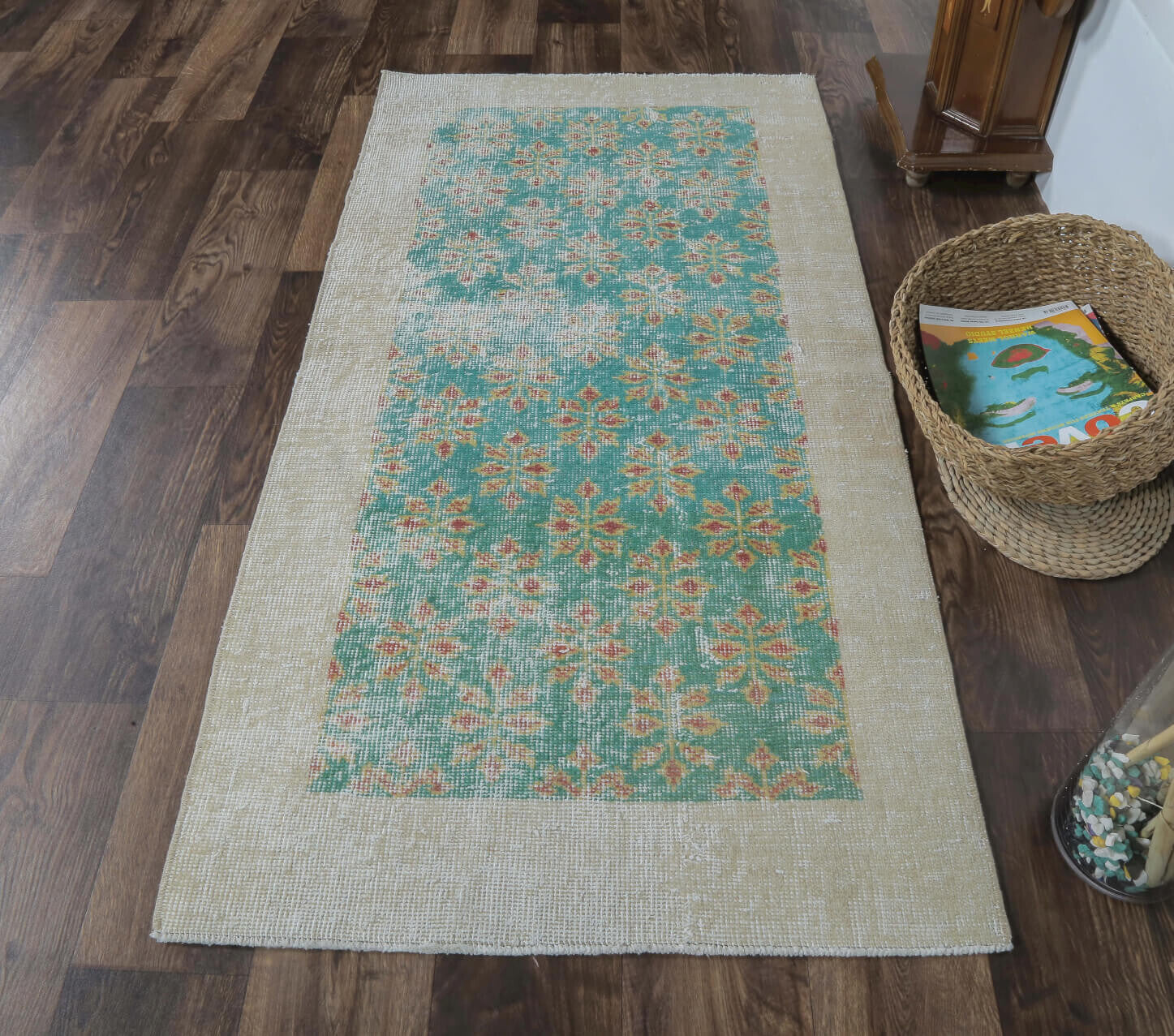 Berran - Neutral Bordered Spring Hereke Rug