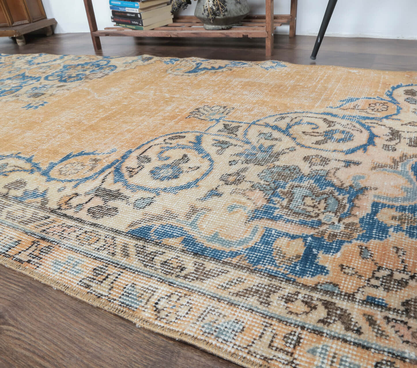 Camilya - Vintage Side Oushak Rug