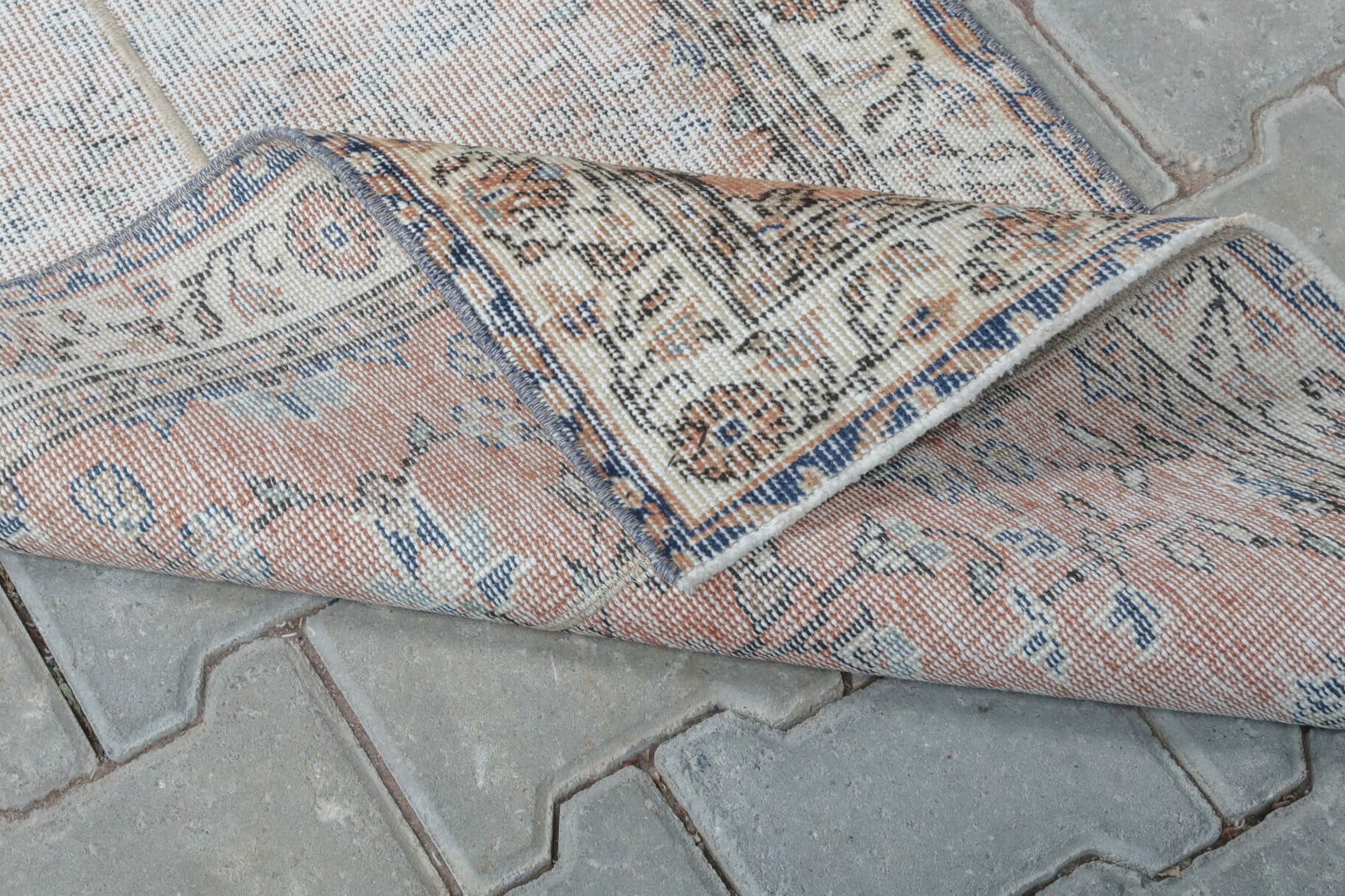 Christina - Stitched Distressed Oushak Runner