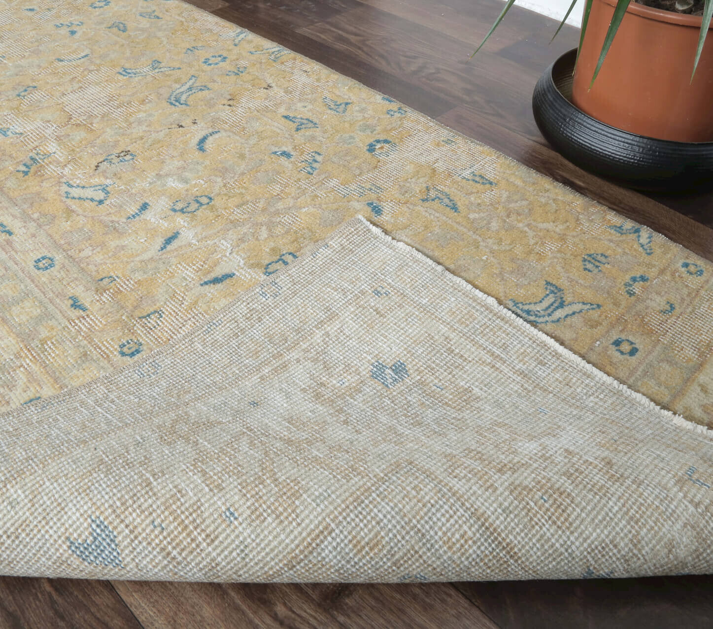 Cicek - Neutral Floral Oushak Runner