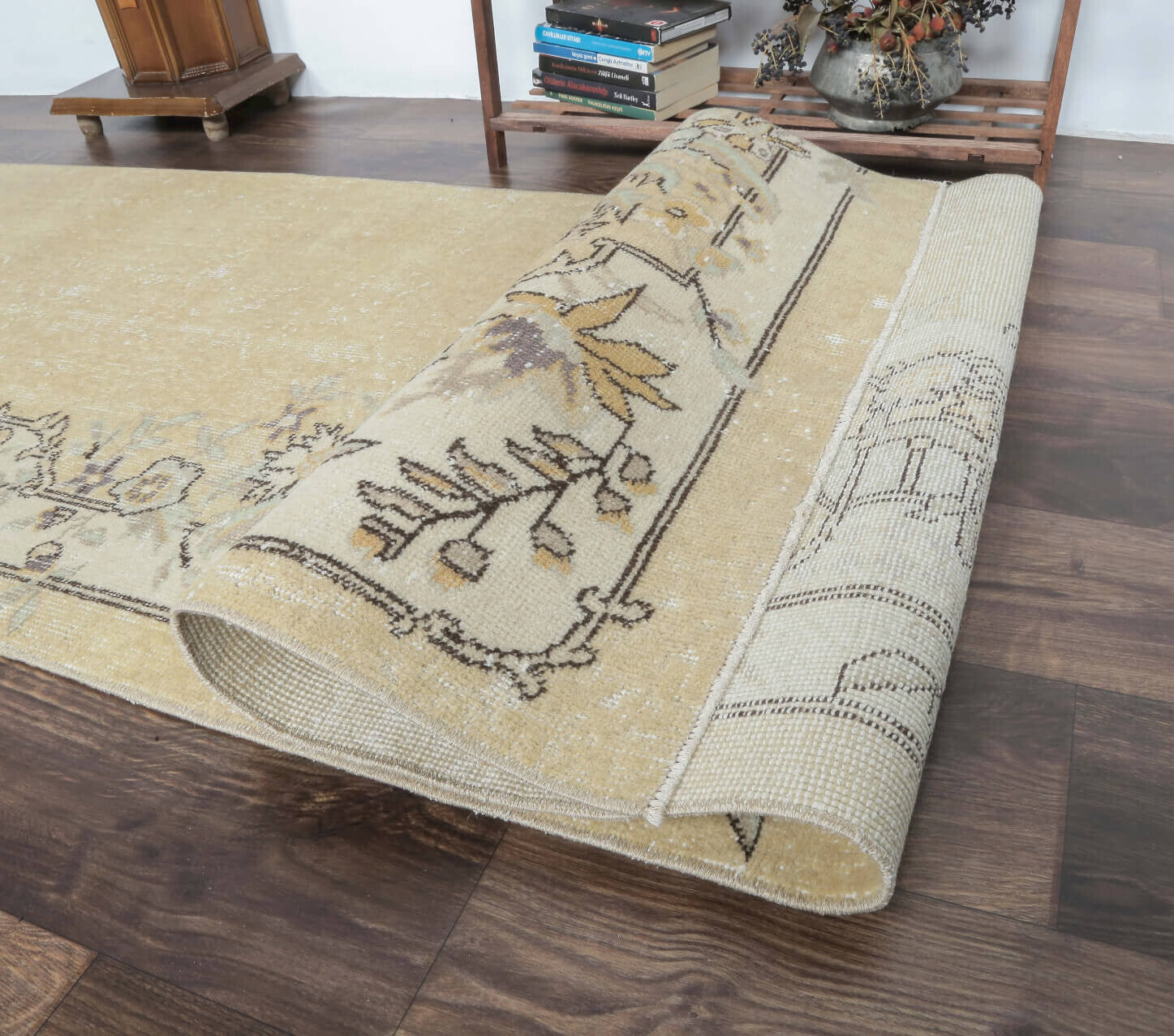 Claudette - Beige Floral Vintage Oushak Runner