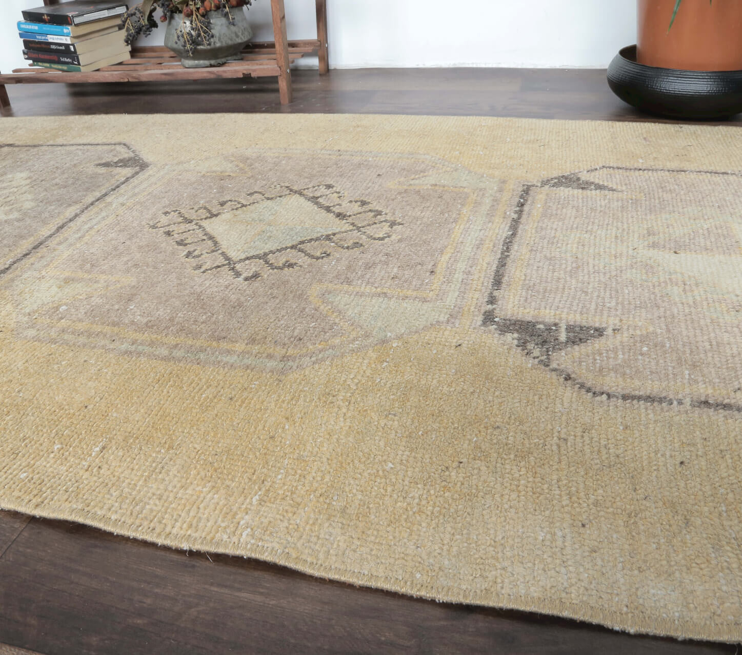 Crystal - Rustic Vintage Oushak Runner