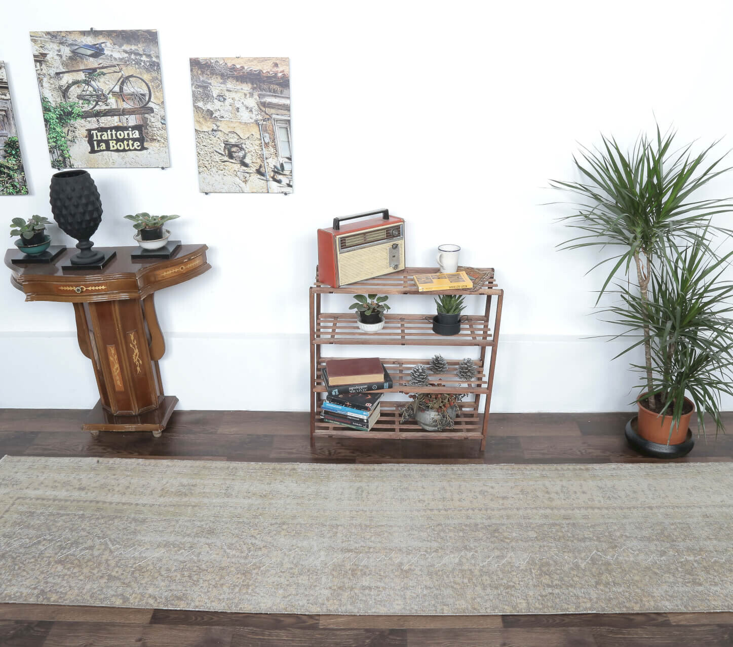Delfin - Antique Floral Faded Oushak Runner