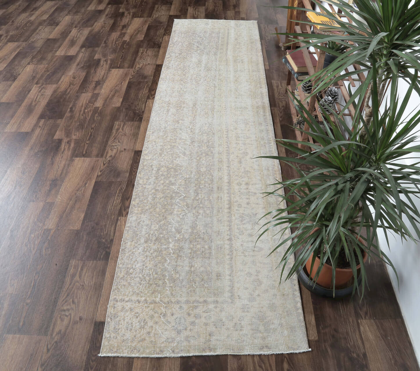 Delfin - Antique Floral Faded Oushak Runner
