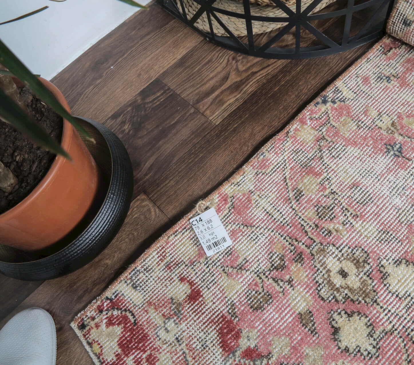 Doga - Faded Vintage Hereke Rug