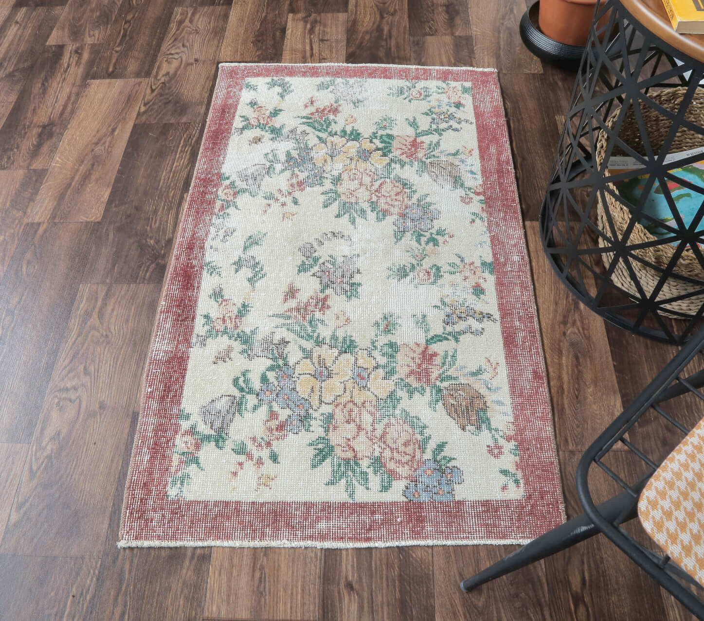 Dururbunsuz - Tropic Floral Vintage Hereke Mini Rug