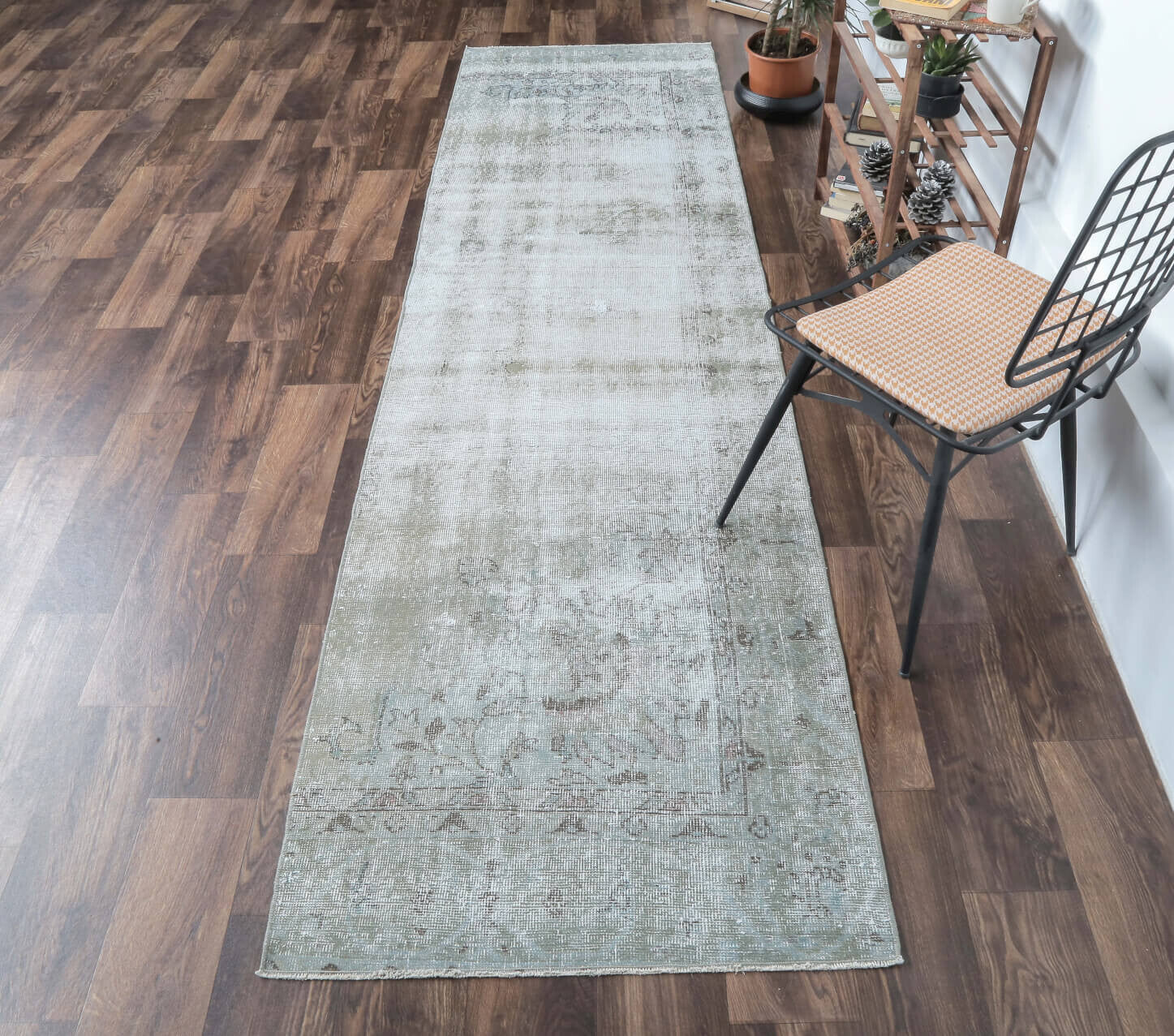 Erdeni - Antique Distressed Oushak Runner