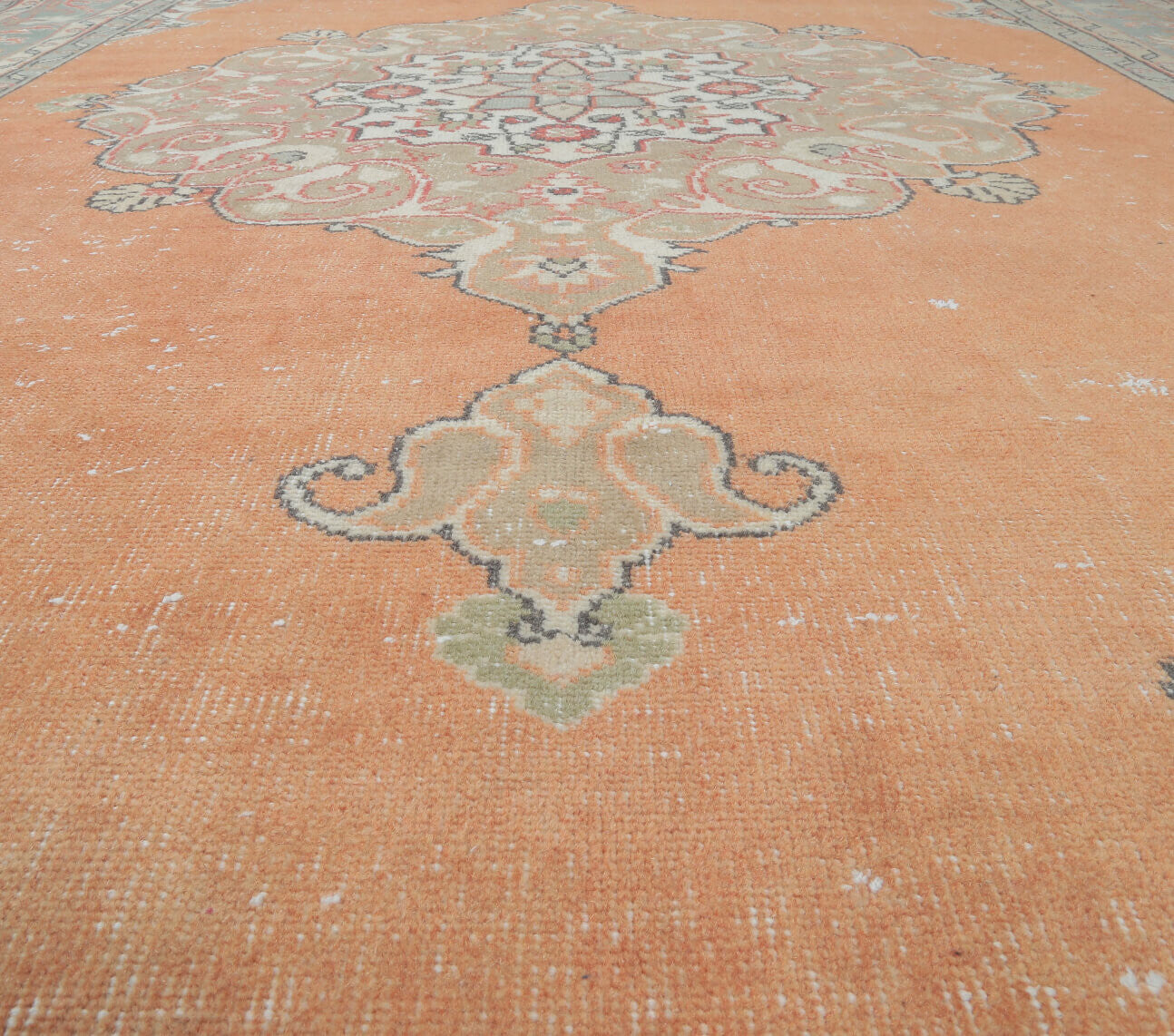 Fatmagul - Orange Persian Rug