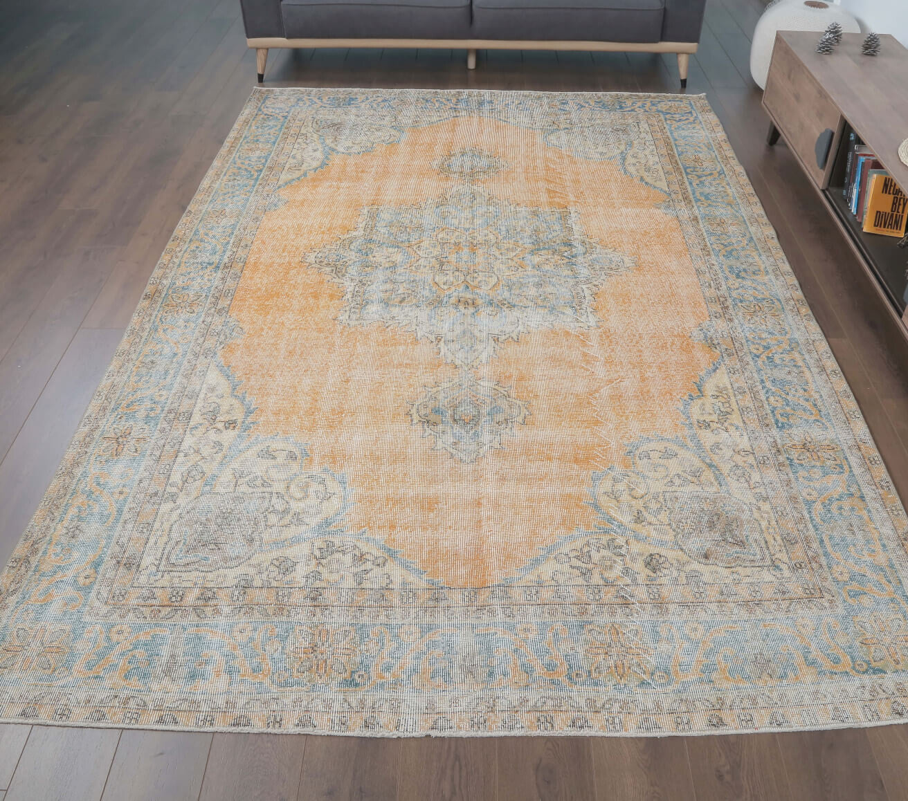 Firdausa - Antique Persian Oriental Area Rug