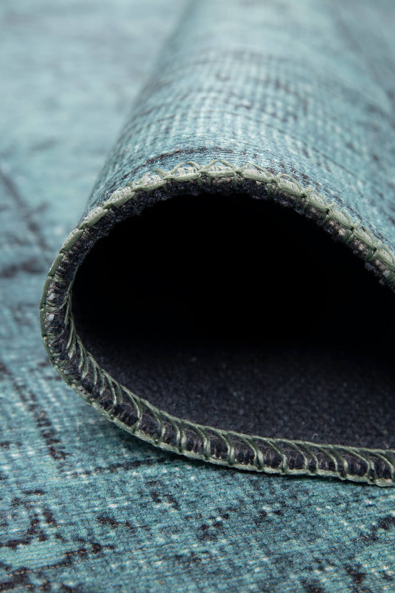 Folk Antique Pattern Turquoise Decorative Rug