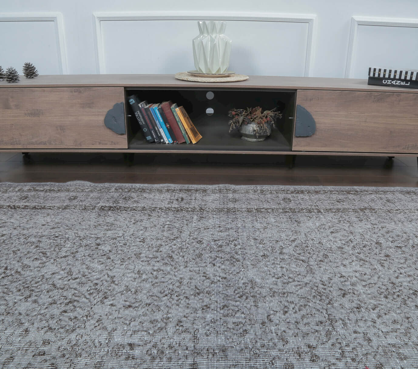 Francesca - 1970&prime;s Original Vintage Hereke Rug