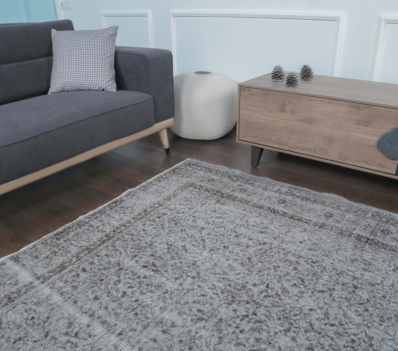 Francesca - 1970&prime;s Original Vintage Hereke Rug
