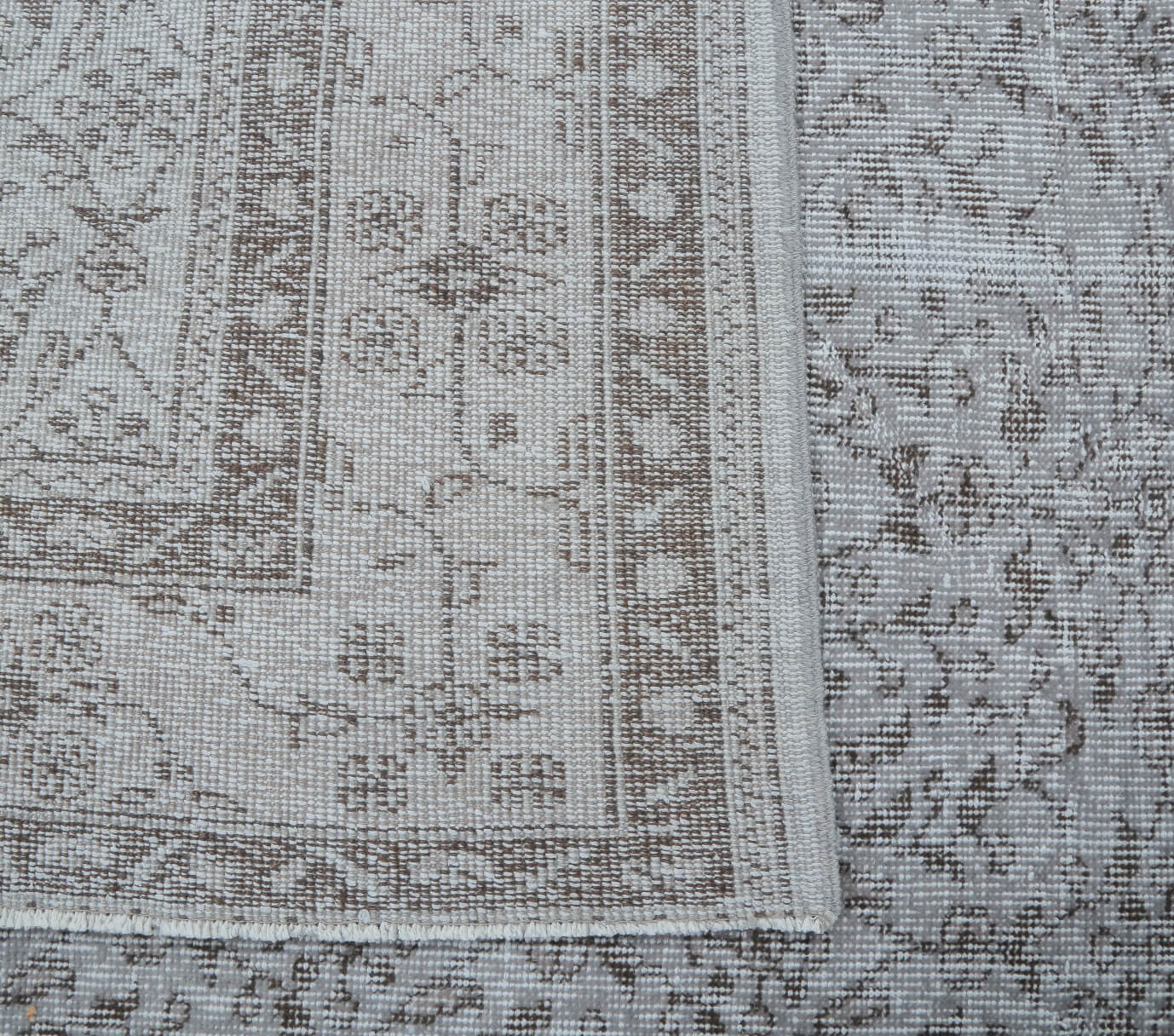 Francesca - 1970&prime;s Original Vintage Hereke Rug