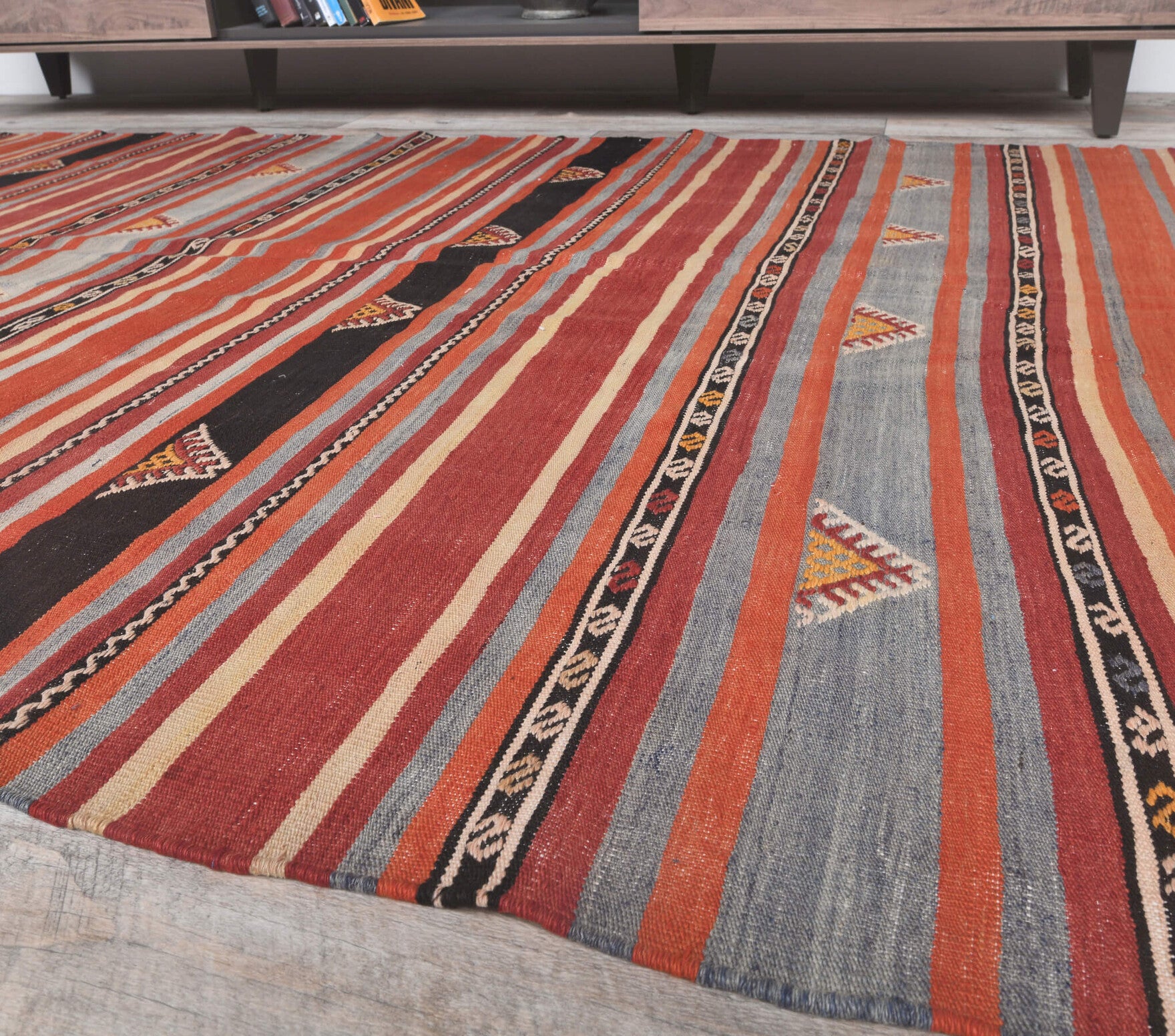 Gulfer - Traditional Turkish Kilim